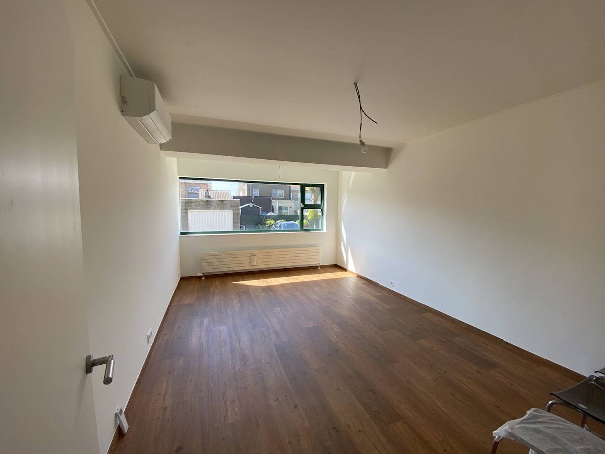 Praktijkruimte/ kantoor 19 m² op toplocatie in Sint-Kruis - foto 4