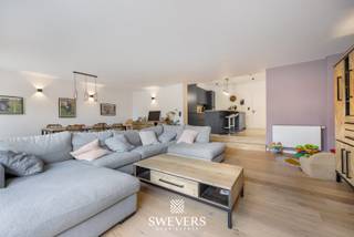 Voor meer info en foto’s, surf naar www.swevers.be – In de rustige Linkestraat in Koersel vind je deze instapklare woning met verrassend veel...