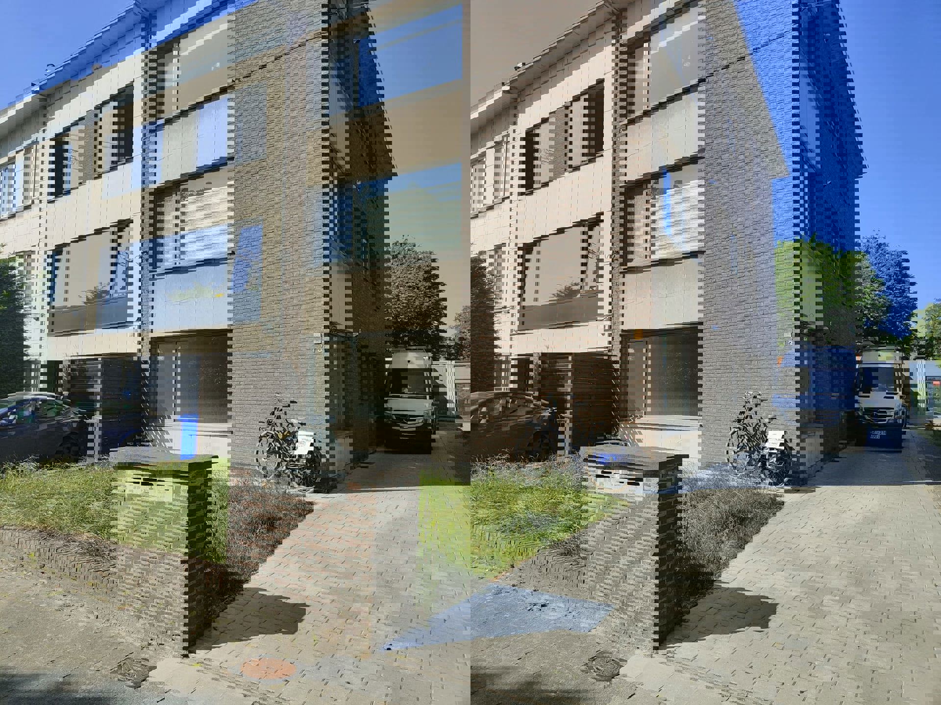 Lichtrijk GLV appartement met 3 SLK te Wilrijk - foto 1