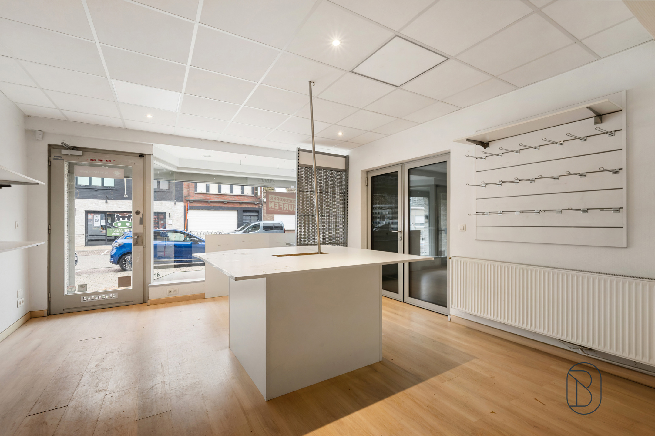 Handelspand met ruime woonst, garage en leuk terras - foto 5