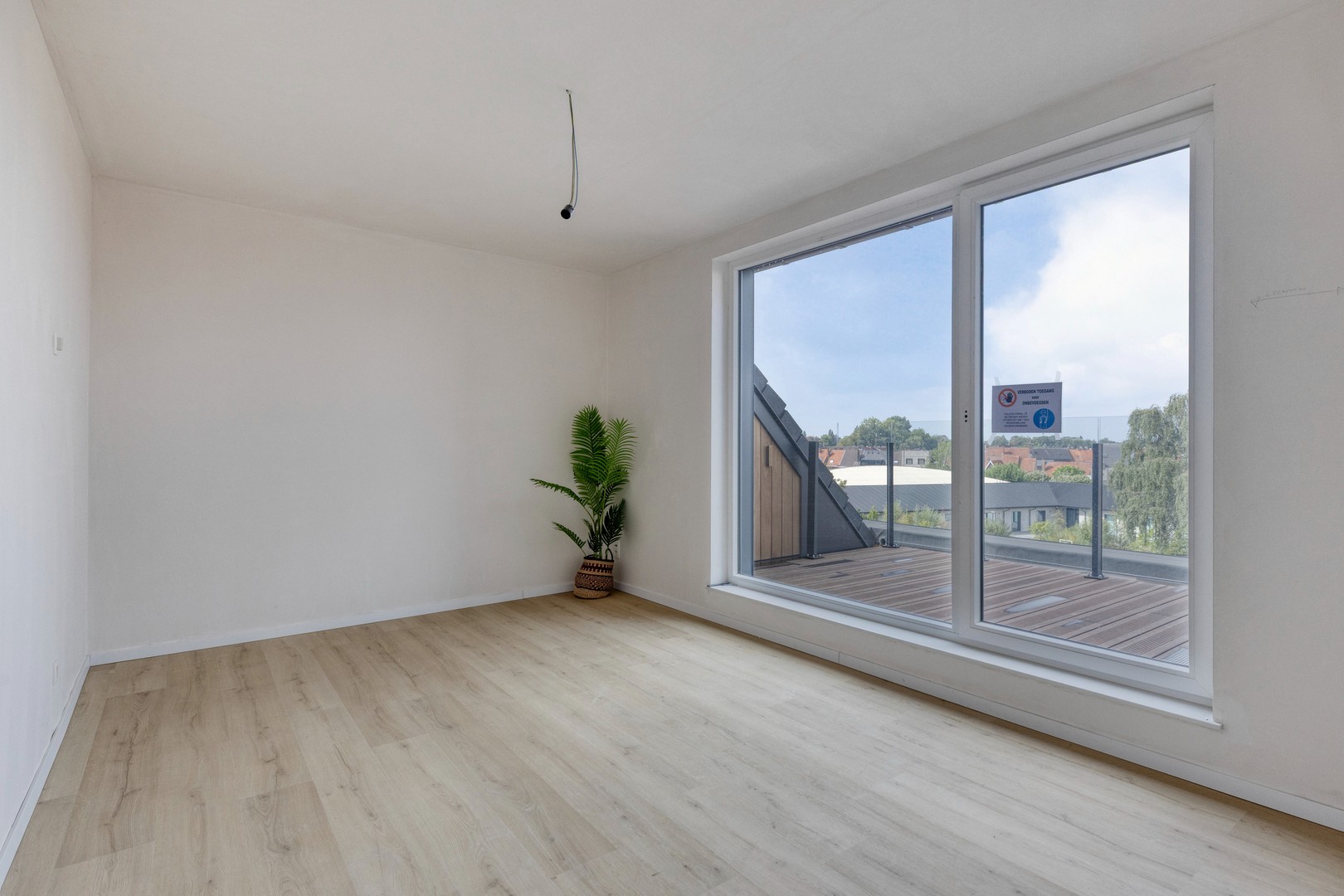Ruim appartement met 2 slaapkamers en 2 terrassen in het centrum van Roeselare - 6% BTW mogelijk - foto 5