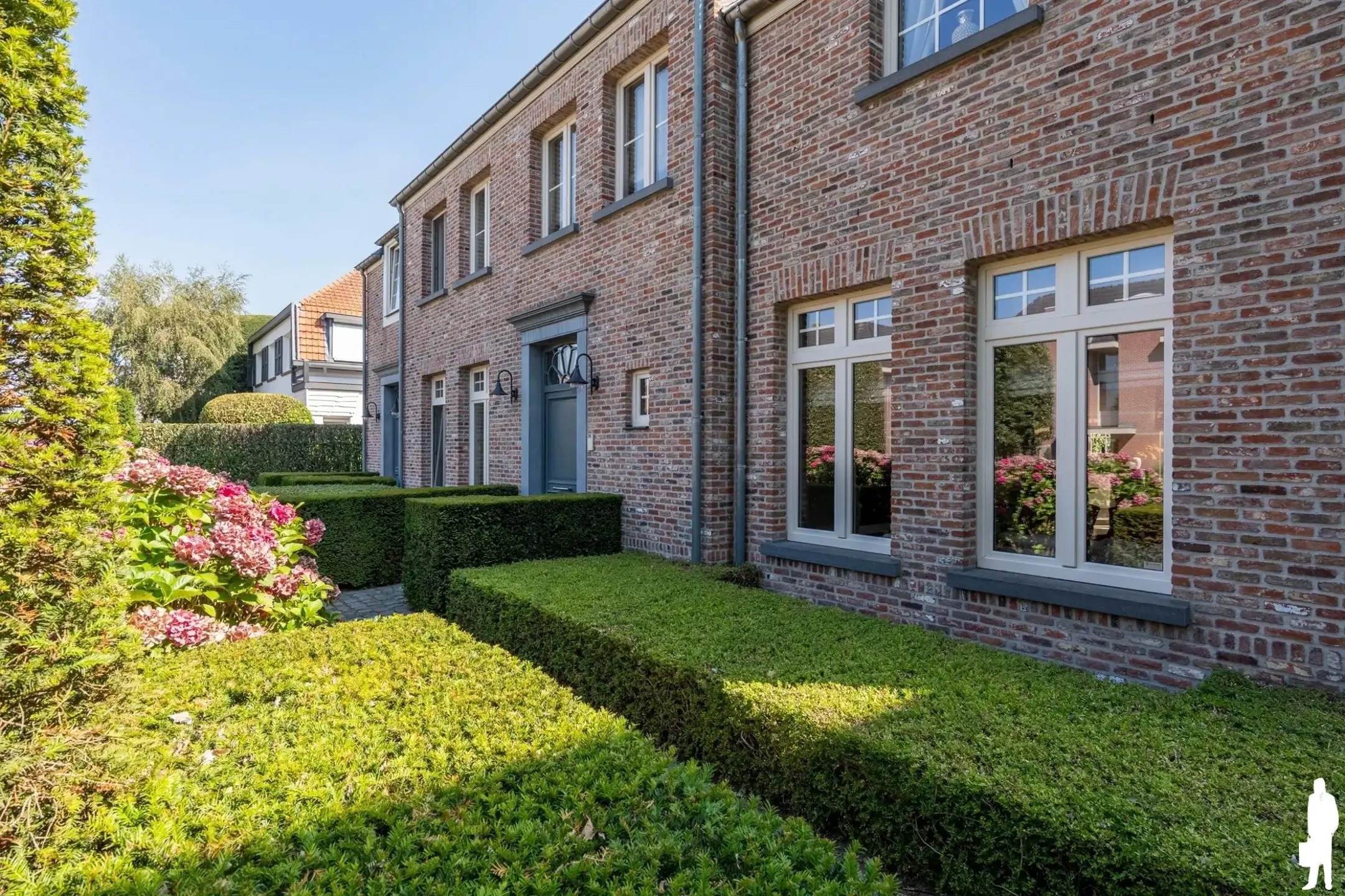 Landelijke, instapklare woning met 4 slpk., 2 bdk. en een prachtige tuin te Minderhout - foto 4