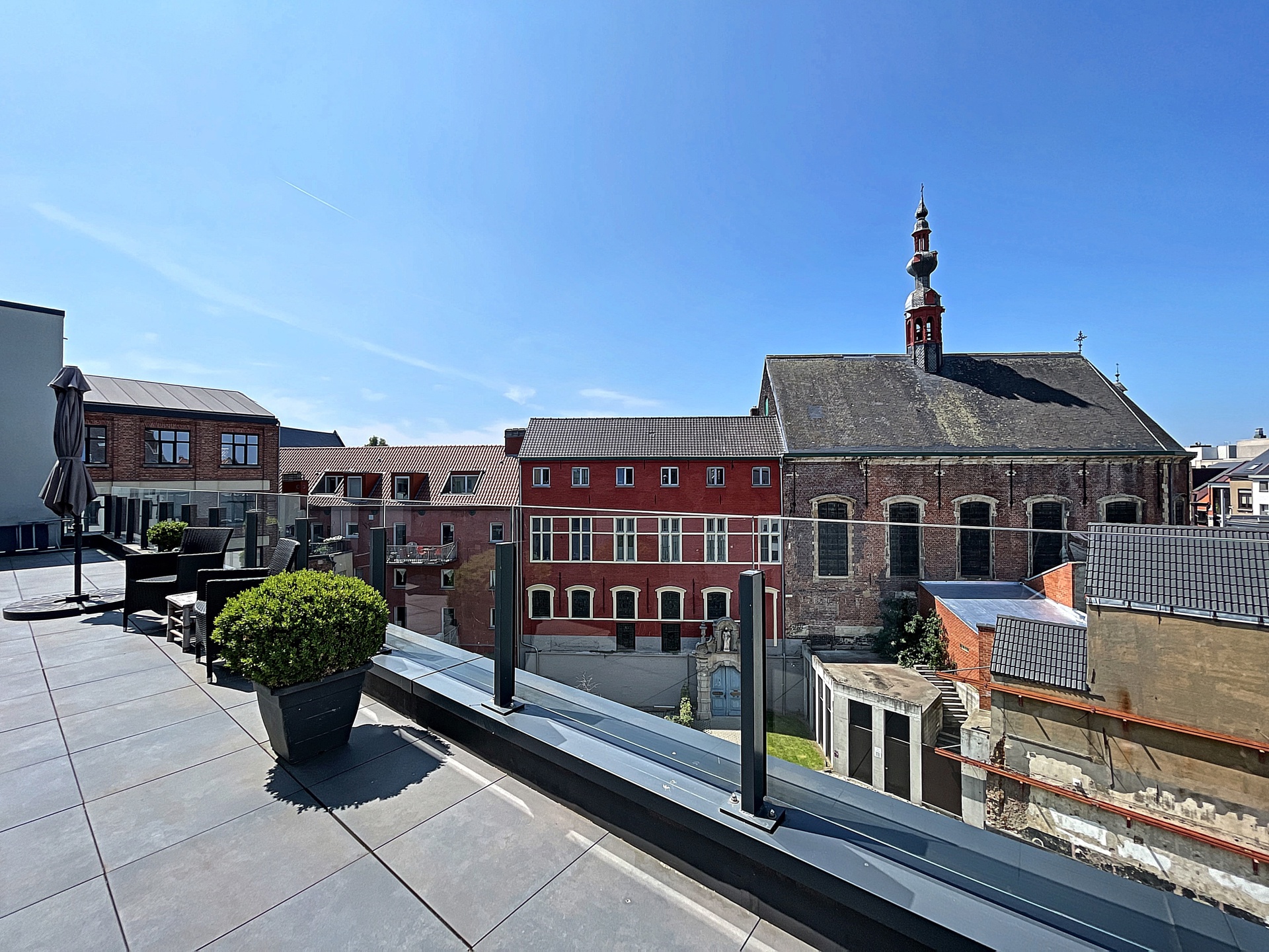 Investering (Serviceflat) met vast rendement in Gent. - foto 5