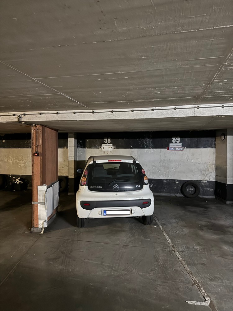 PARKING LEOPOLD - photo 2