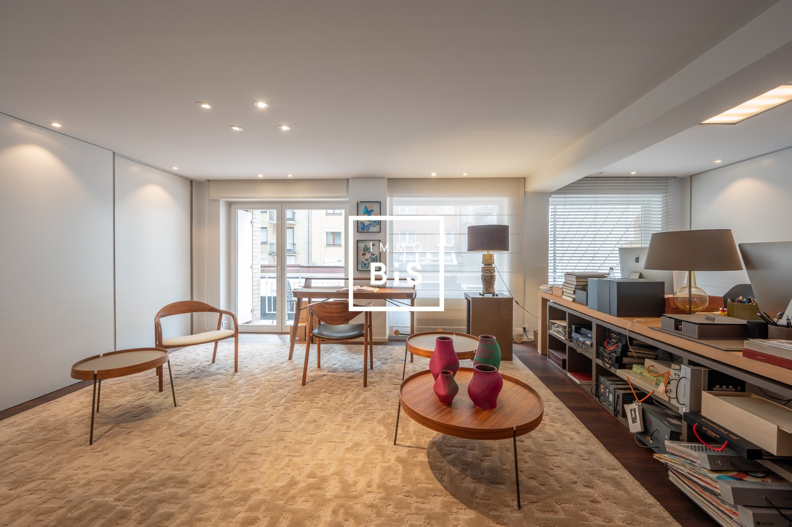 Spacieux rez-de-chaussée commercial sur la digue au Zoute avec large vitrine - photo 5