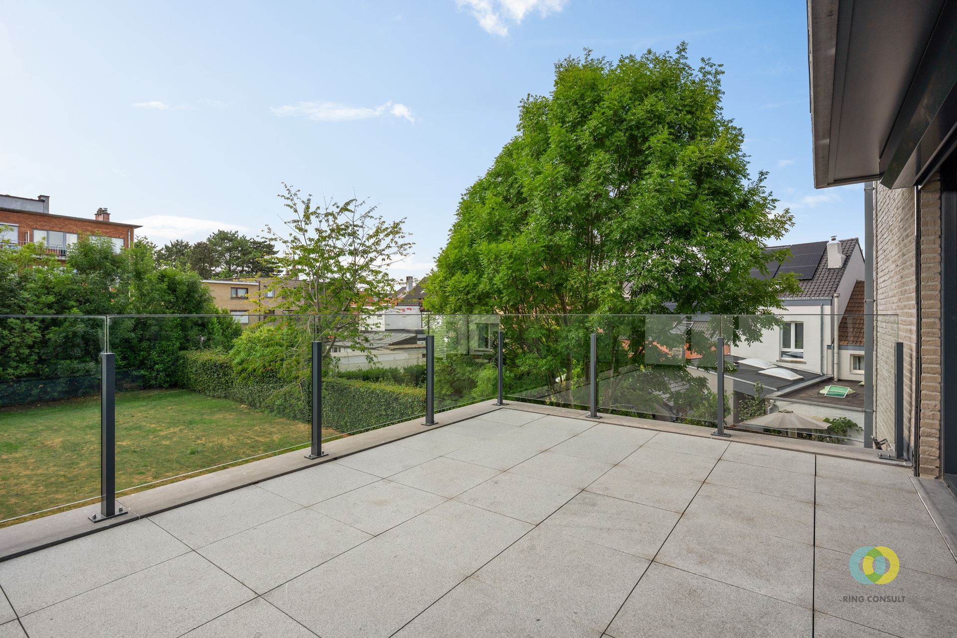 Recent appartement met groot terras - foto 2