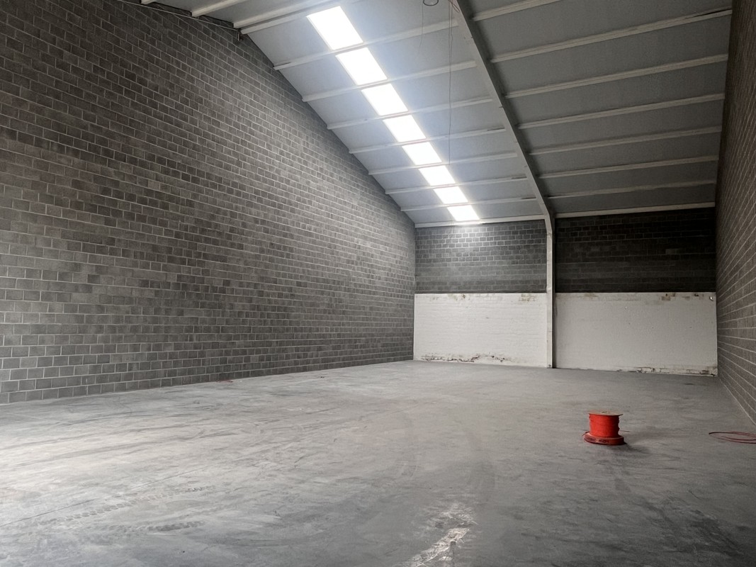 Magazijn van 268 m² groot te Roborst, Zwalm - foto 5