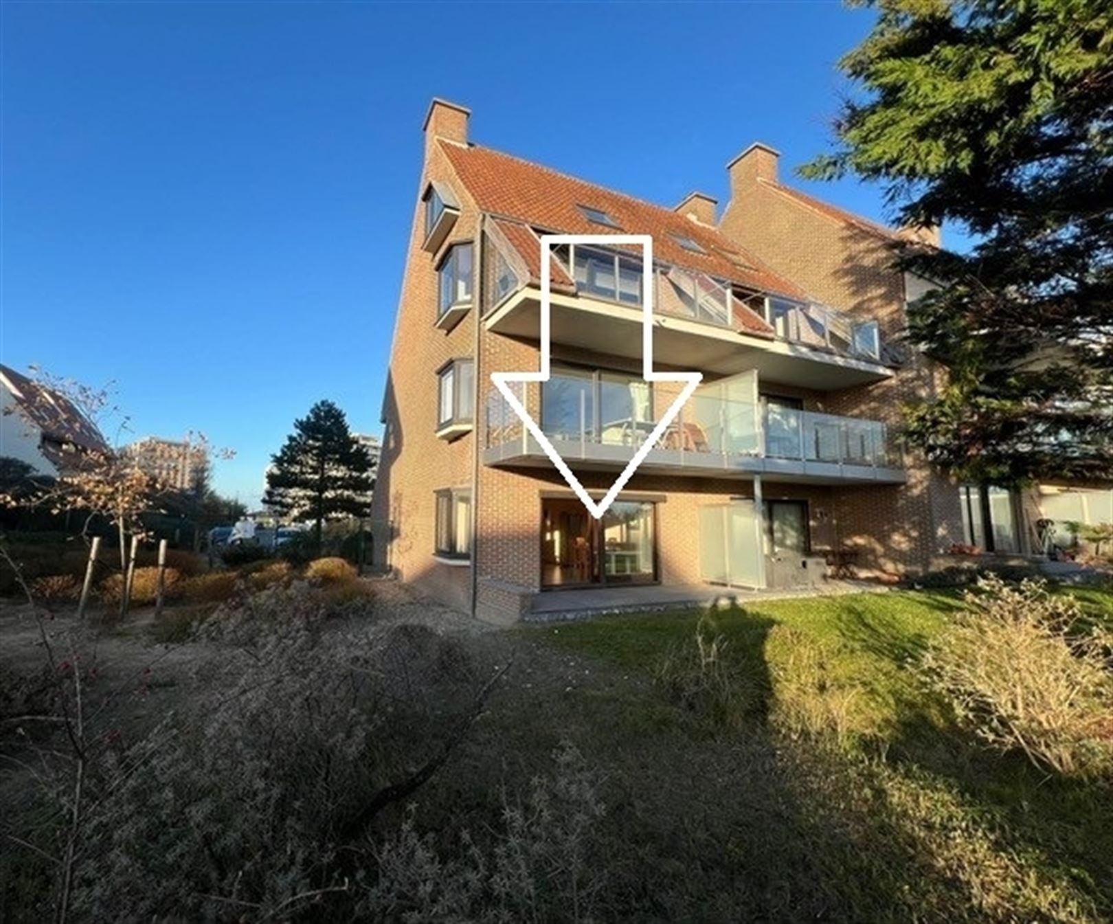 Zuidgericht appartement met groot terras en prachtig duinenzicht op toplocatie! - foto 2