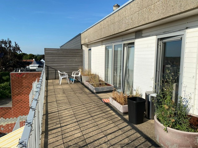 Prachtige penthouse (5e verdieping) met een oppervlakte van 127 m², gelegen in het hartje van Kortrijk. - foto 5