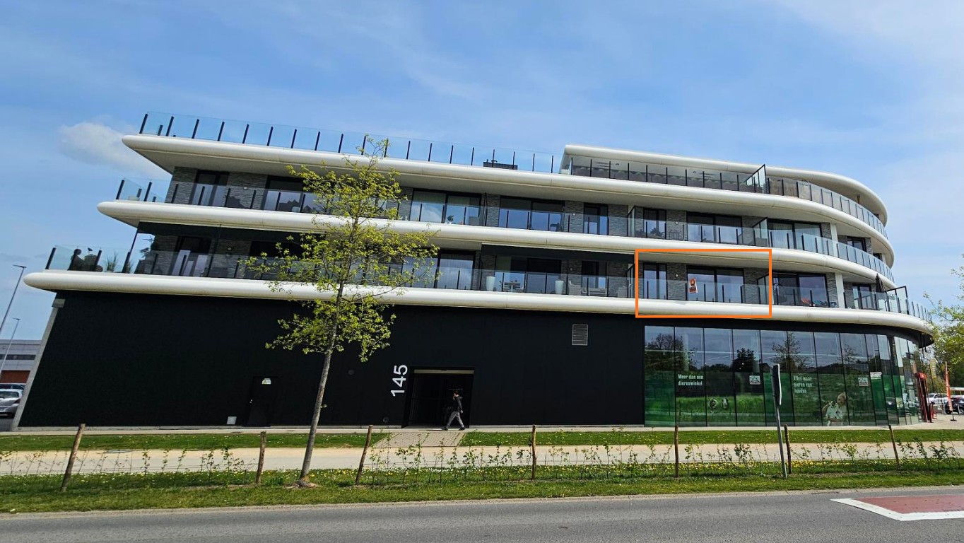 Stijlvol nieuwbouwappartement op toplocatie met 2 slaapkamers. - foto 1
