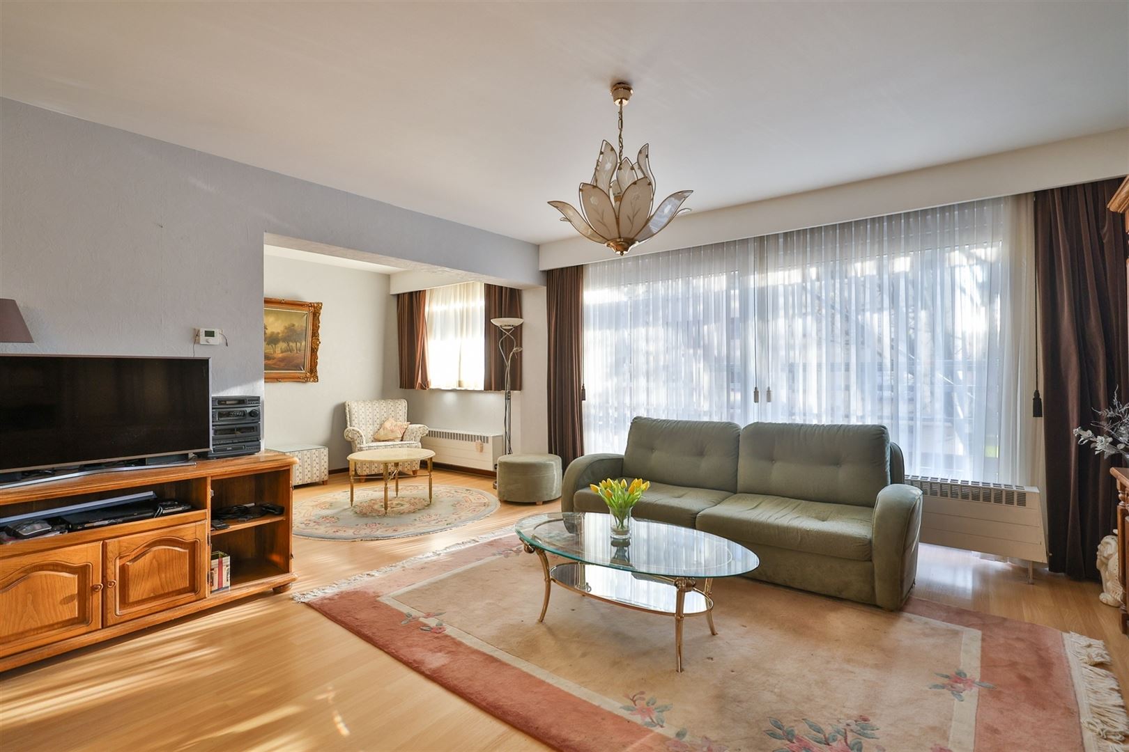 Ruim appartement (100m²) met 2 slaapkamers te Mortsel - foto 3