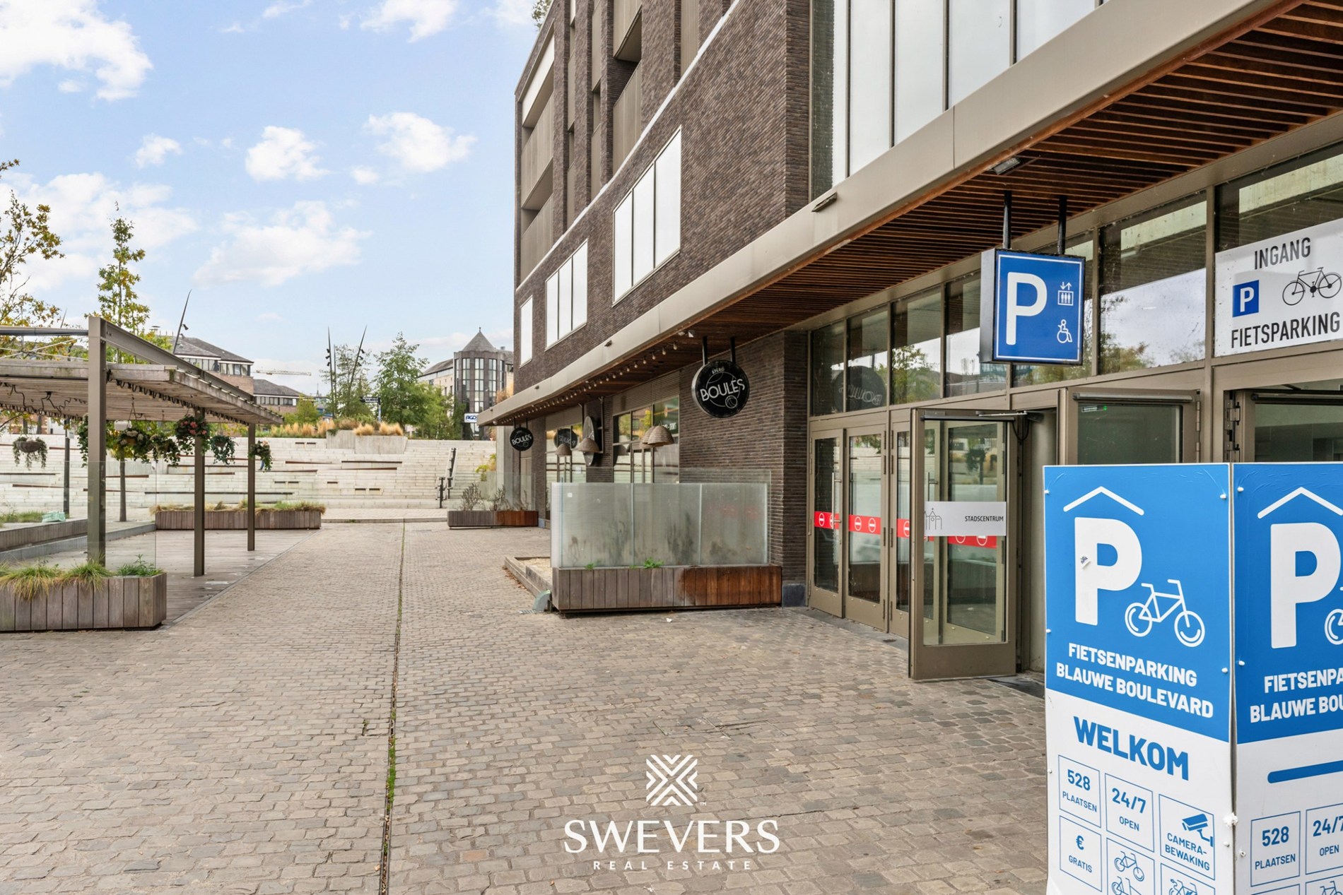 Ruime en beveiligde ondergrondse garagebox te huur in Quartier Blue - foto 5