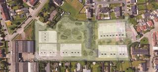 <p>Nieuwbouwwoning in groene oase te koop!</p><p>LOT 16<br />Indeling: inkomhal met gastentoilet, open ruime leefruimte, achteraan in de woning is er een open keuken met eiland en eethoek, berging. Op de eerste verdieping zijn er 3 slaapkamers, afzonderlijk toilet en een badkamer met inloopdouche en ligbad. Vaste trap naar de 4de slaapkamer(47m2). De tuin beschikt over een tuinberging, uitweg via een wandelpad die zicht geeft op de groene oase.</p><p>TROEVEN: gunstig epc, selectie en samenstelling van de badkamer en keuken kan gewijzigd worden in functie van uw smaak! VLOERVERWARMING, ZONNEPANELEN, en rustige ligging!</p><p>(Totale aankoopprijs inclusief kosten, btw en aansluiting: 401802euro mits u voldoet aan het gunsttarief van 6%btw)<br />Wenst u meer info mail naar info@property-vastgoed.be</p>