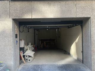 Ben je het beu om te zoeken naar een parkeerplaats in het drukke centrum van Brussel? Graag jouw eigen parking in het centrum van Brussel? Dit is...