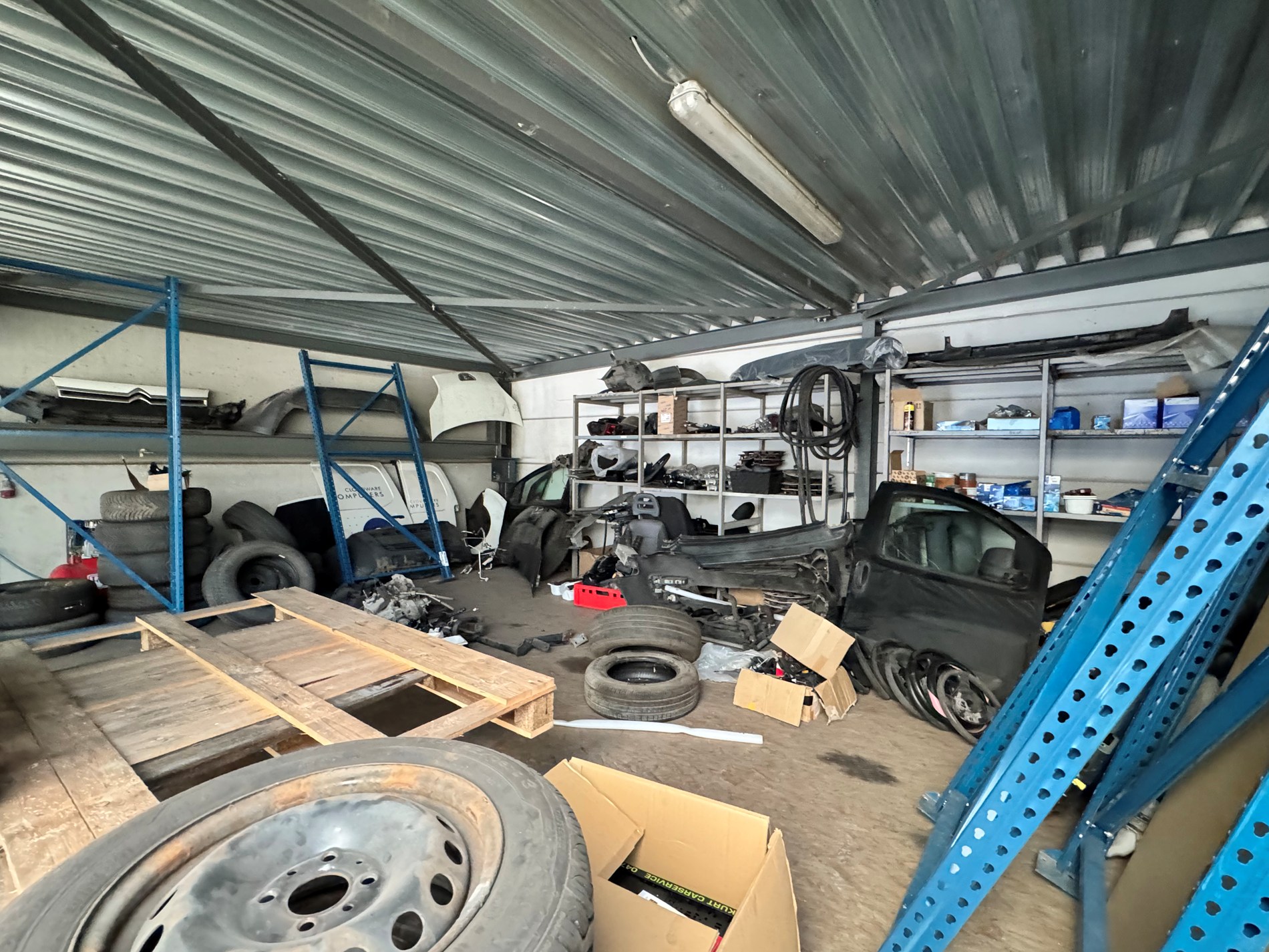 Commercial for rent in Koekelare - photo 5