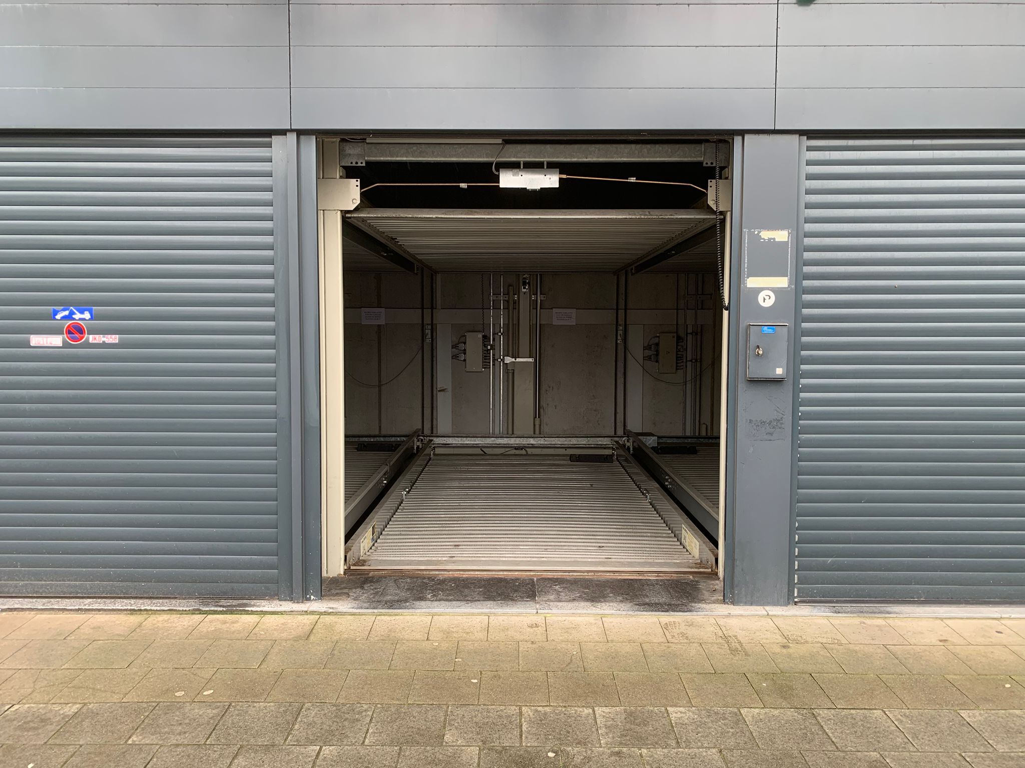 Staanplaats aan de Grote Markt te Blankenberge - foto 3