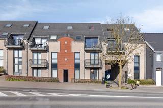 This underground parking space in Ninove is located on level -1 of residence Edingsepoort and enjoys a central location. With easy access to...