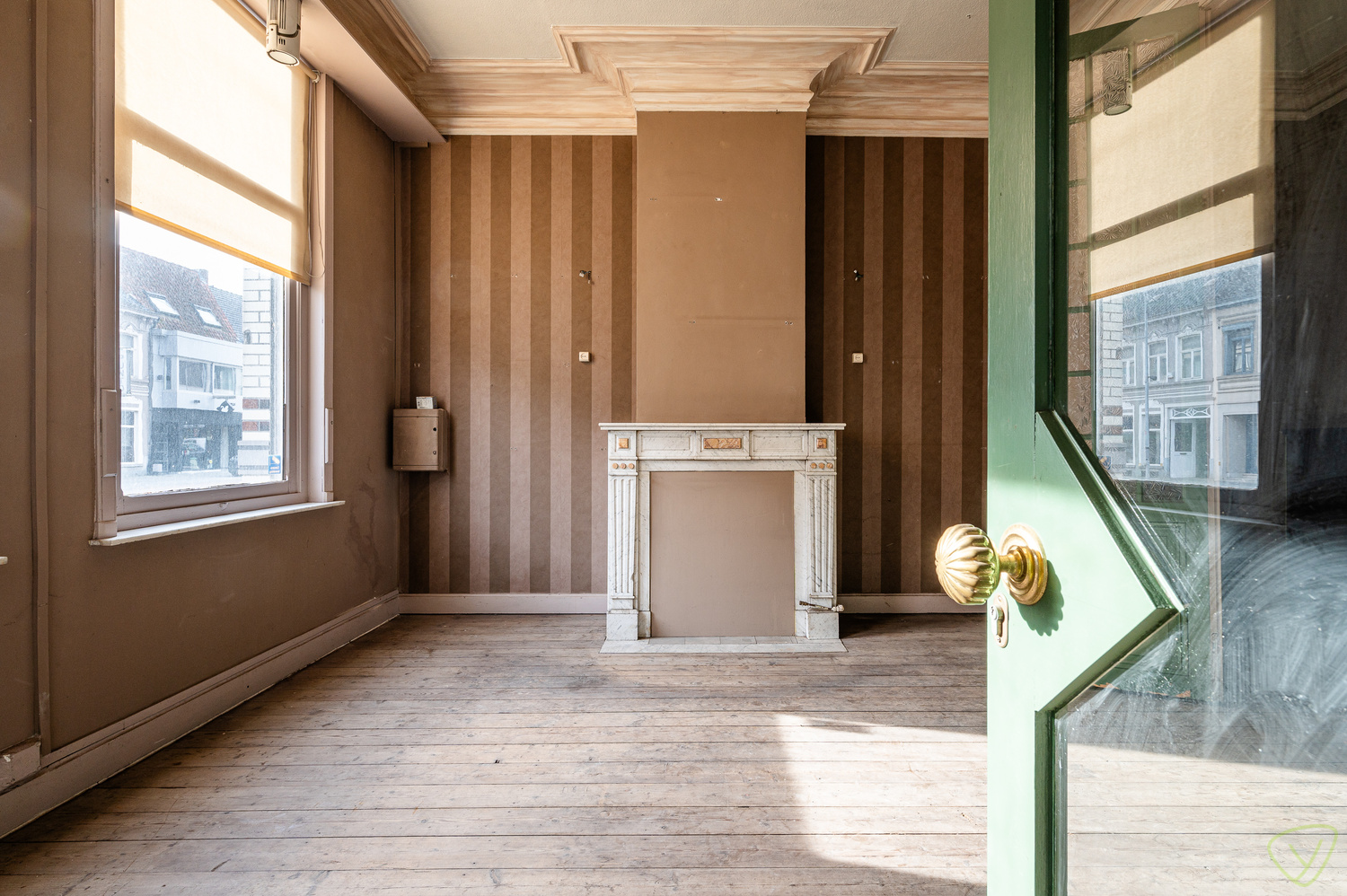 Statige woningen te koop in de Boelare, nabij het Cultuurcentrum. - foto 4