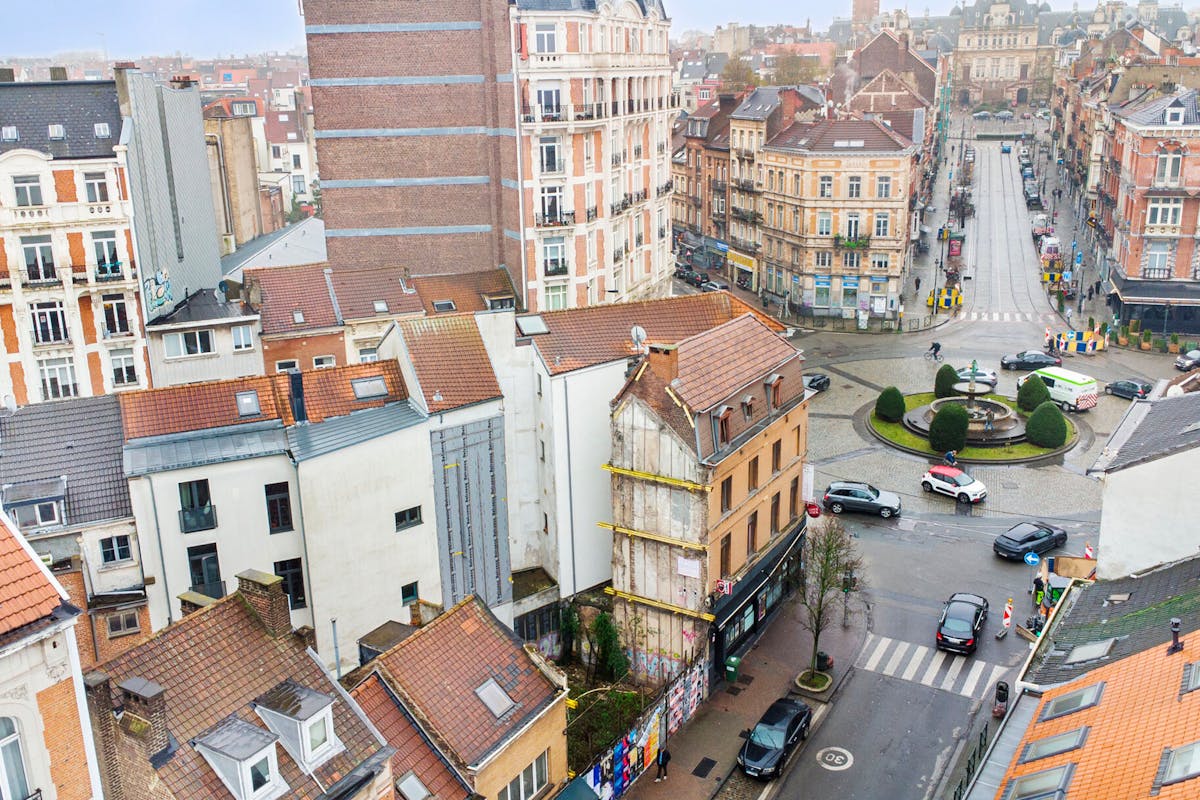 Bouwgronden - Handelspand &amp; 4 Woningen in Sint-Gillis - foto 3