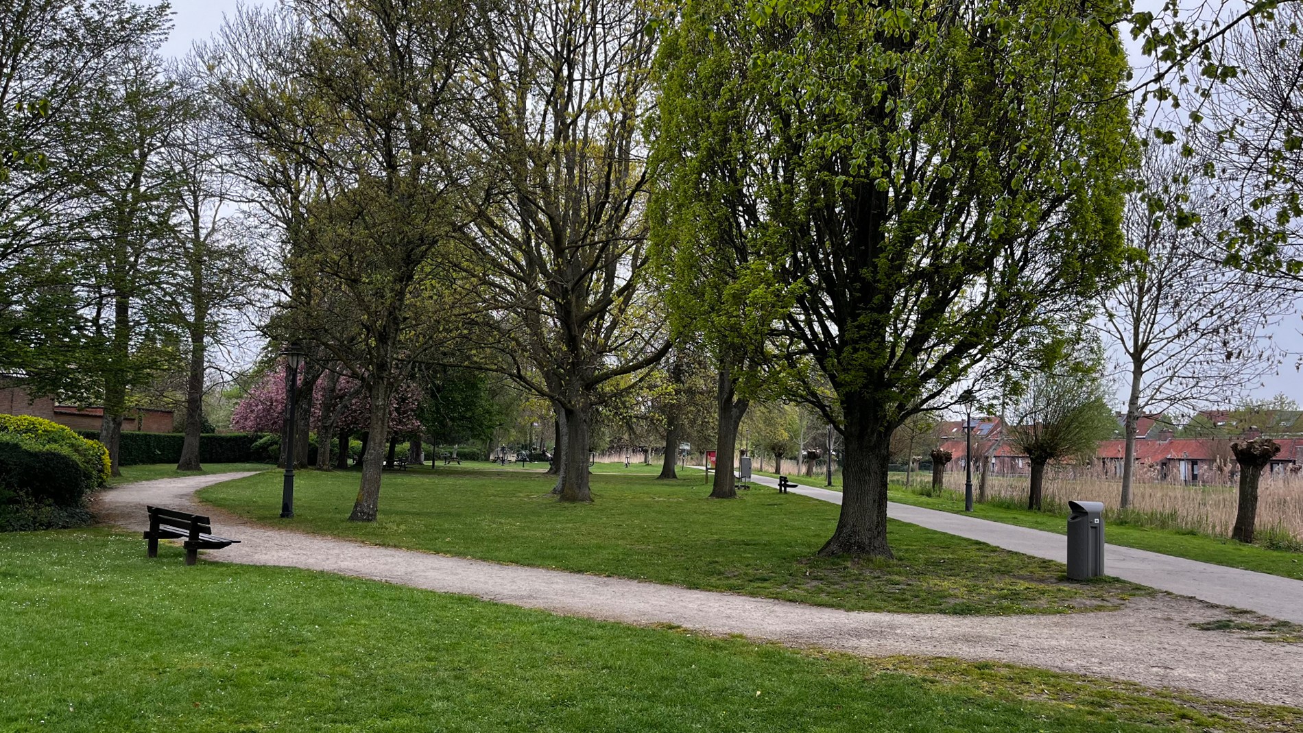 Appartement van 96 m² dichtbij park met 2 kamers en mogelijke garage - foto 5