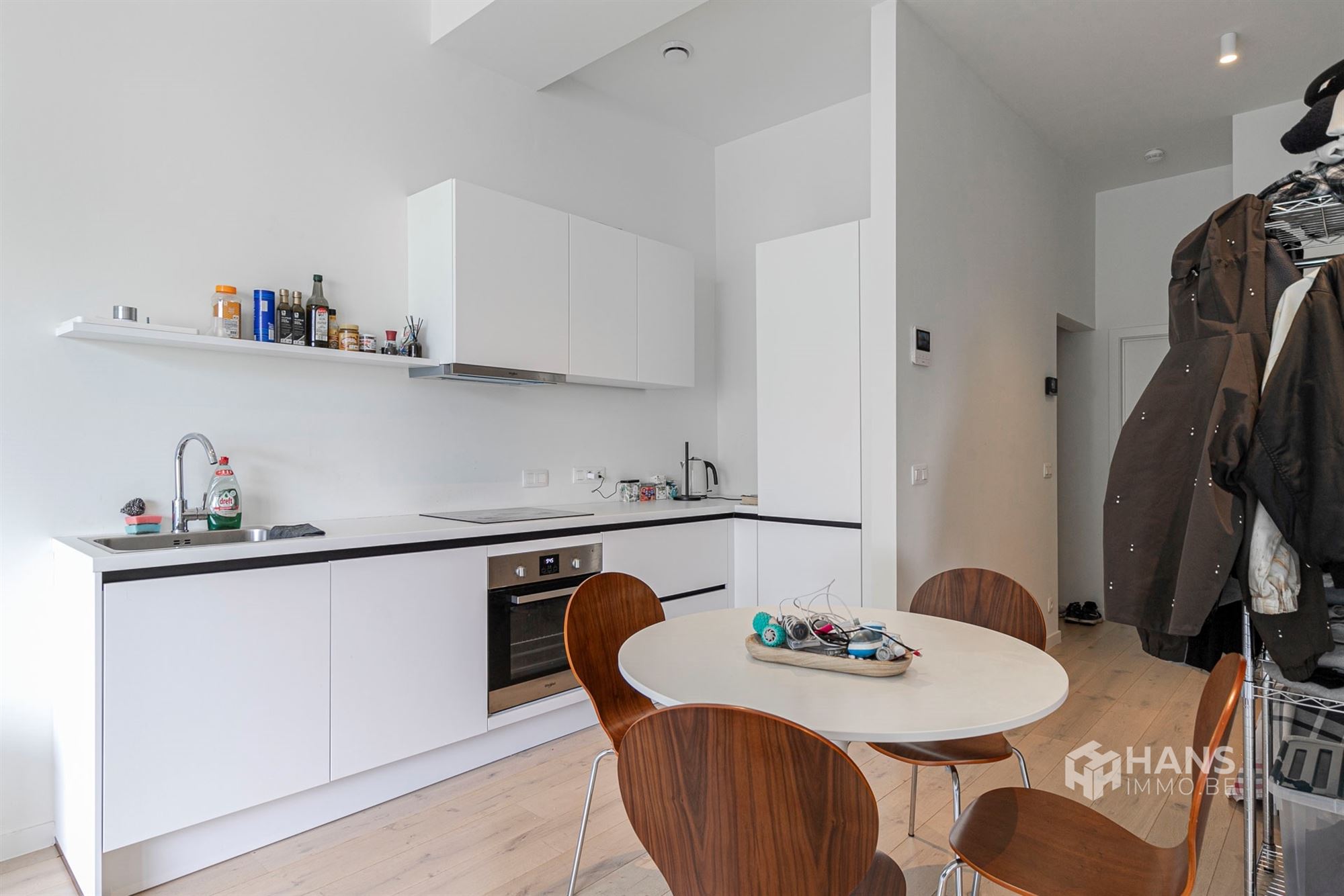 Gerenoveerde studio (43 m²) met terras (4 m²) in Antwerpen (2060). - foto 5
