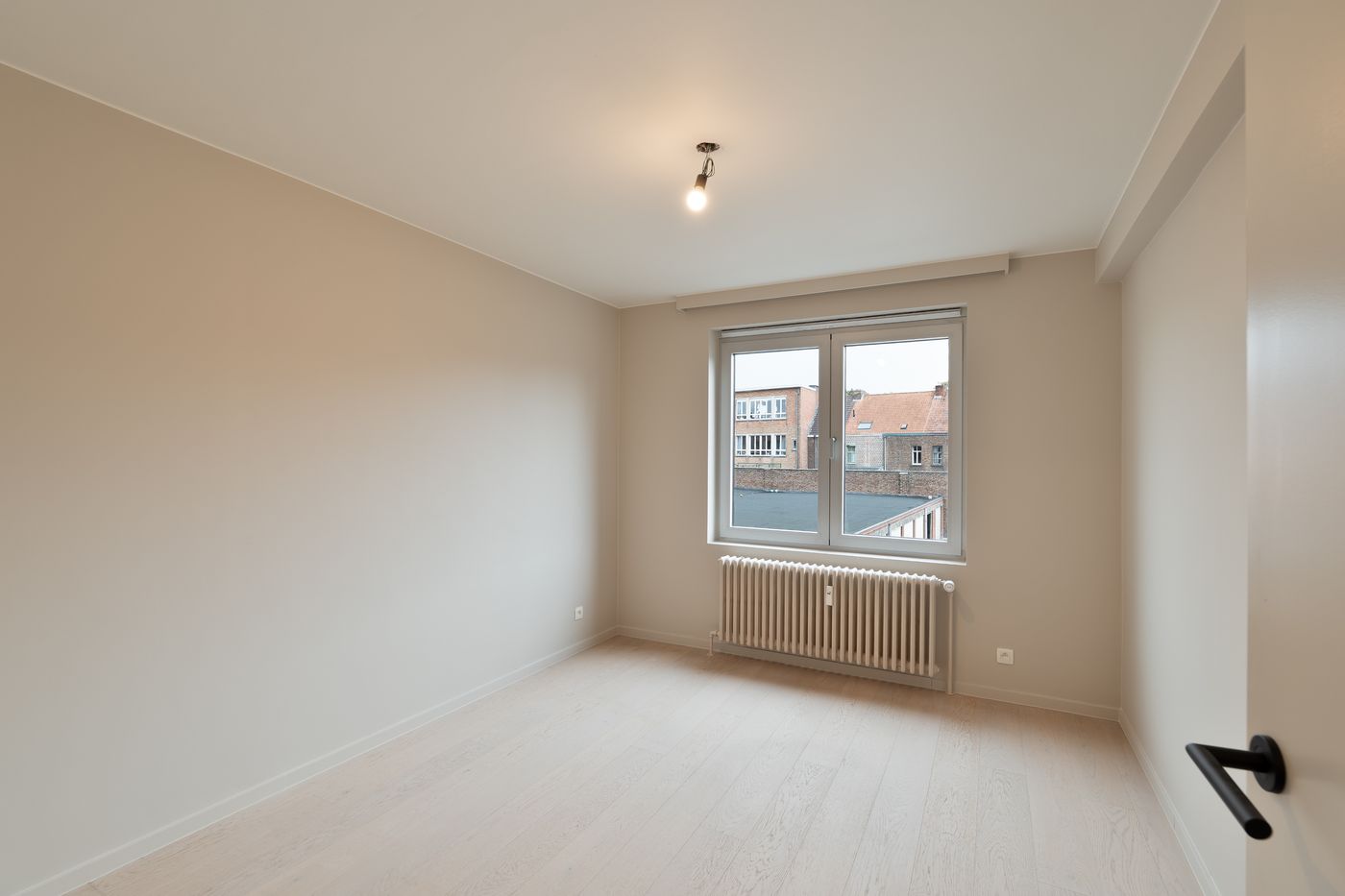 Gerenoveerd 2 slaapkamerappartement - foto 5