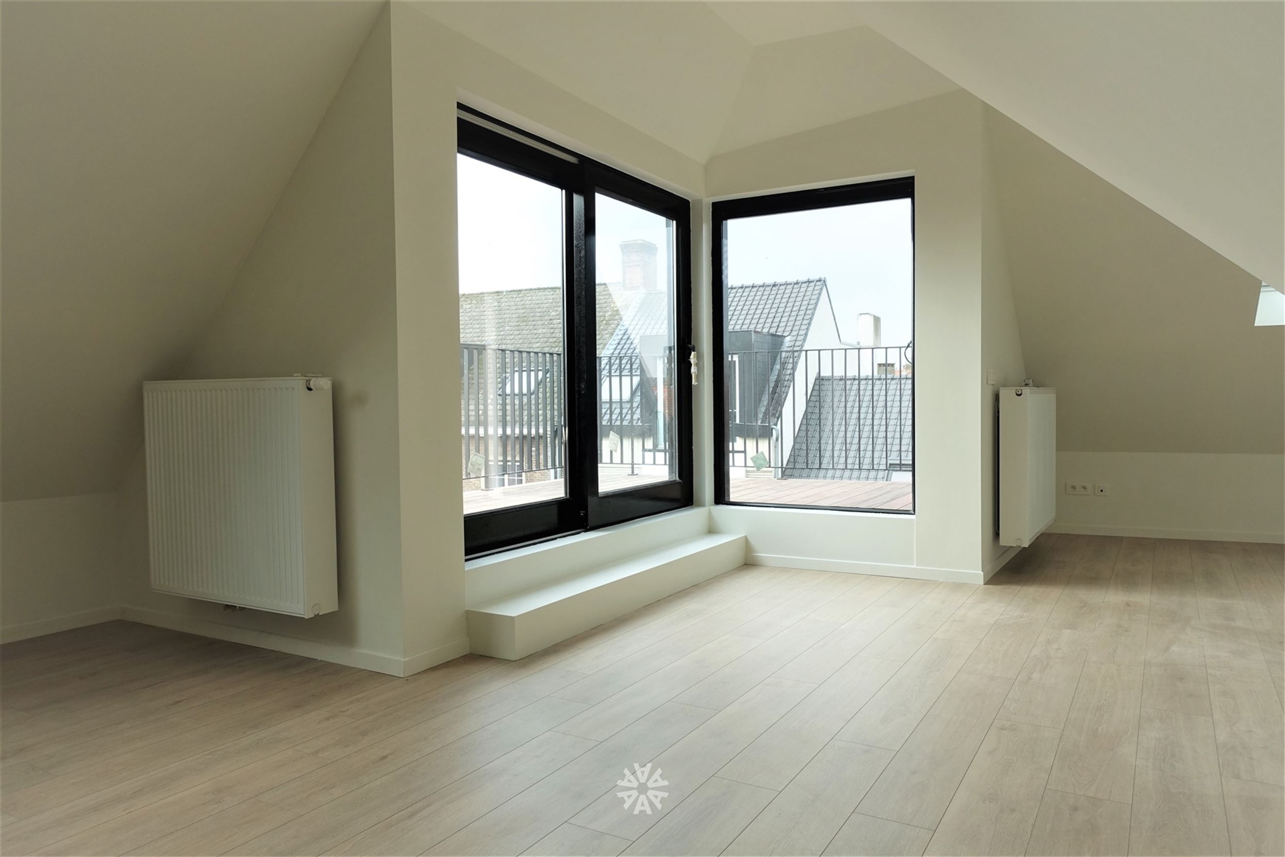 Ruime studio met zonnig terras te huur in Gent - foto 3
