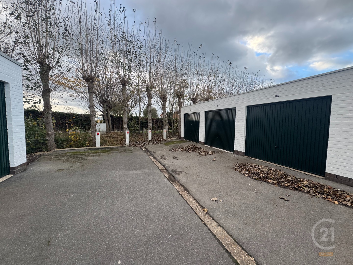 Garage for sale in Westende - photo 1