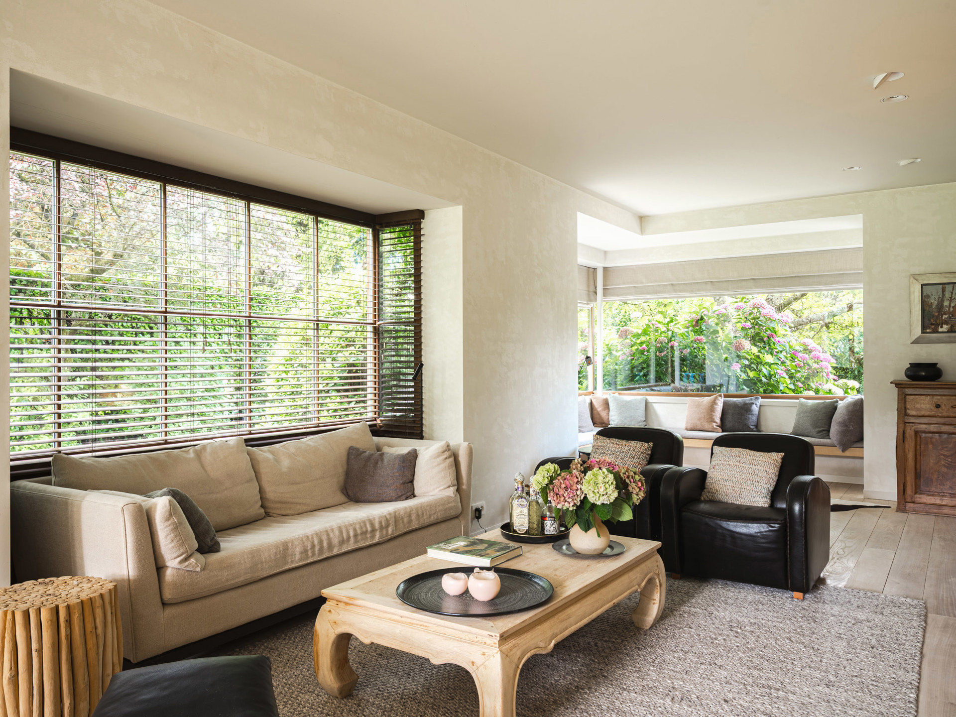 House for sale in Sint-Martens-Latem with 4 bedrooms - photo 2