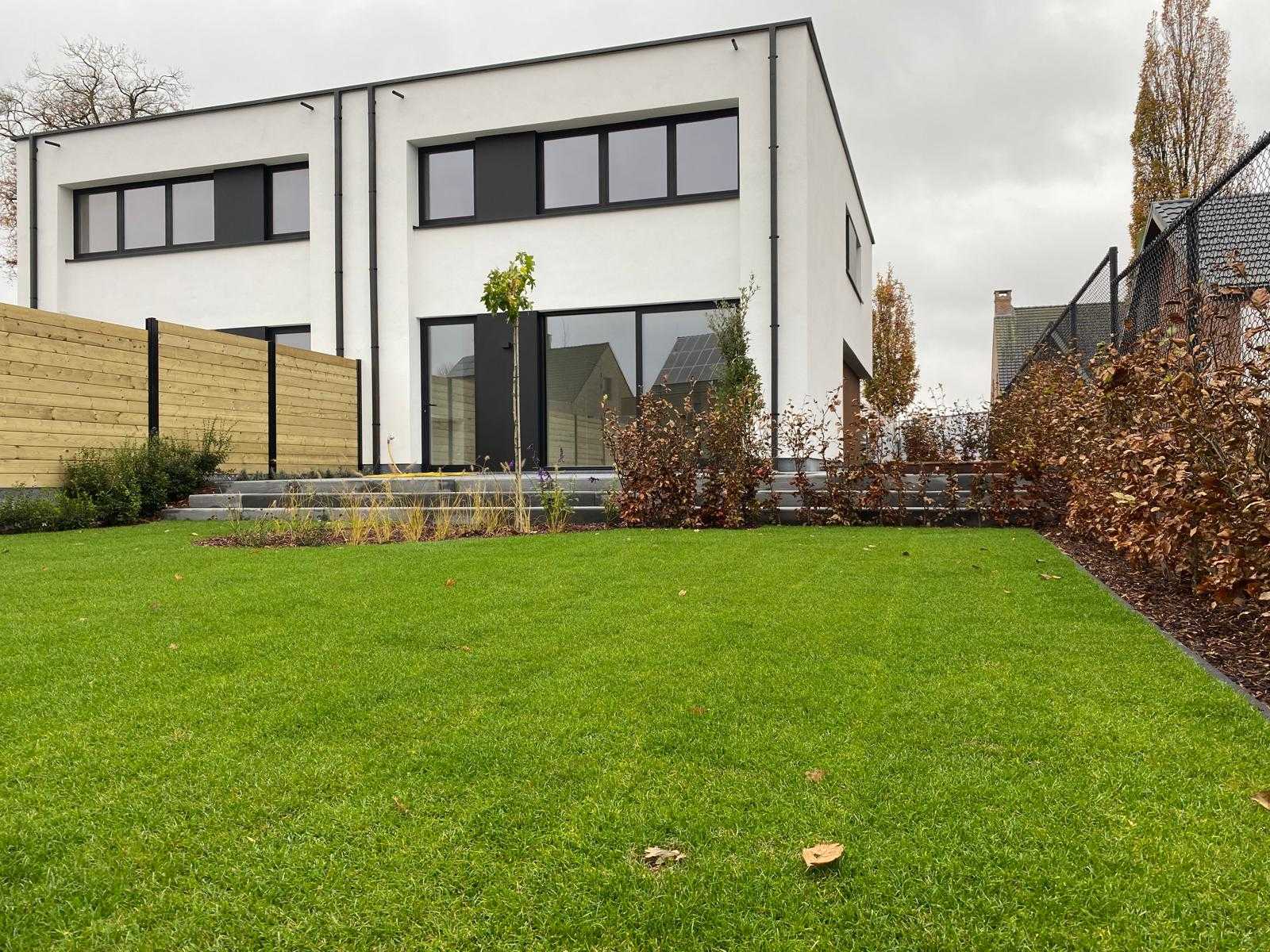 Huis te koop in Loenhout met 4 slaapkamers - foto 4