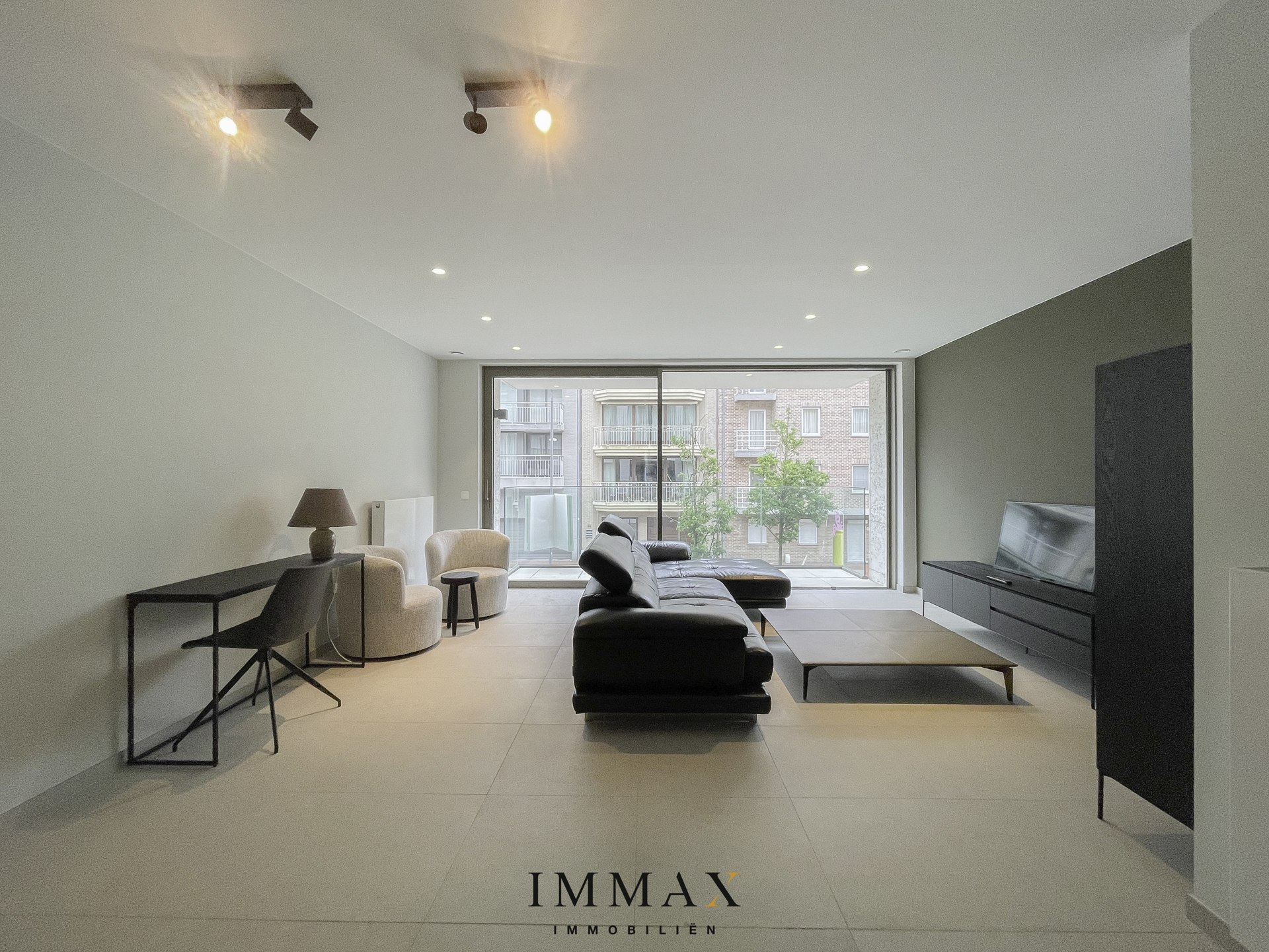 Apartment for sale in Knokke-Heist with 2 bedrooms - photo 2