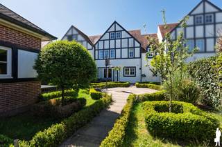 House for sale in Ravels