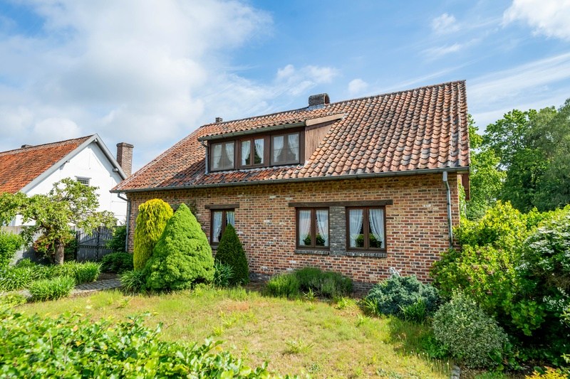 Goed gelegen huis met 3 slaapkamers - foto 4