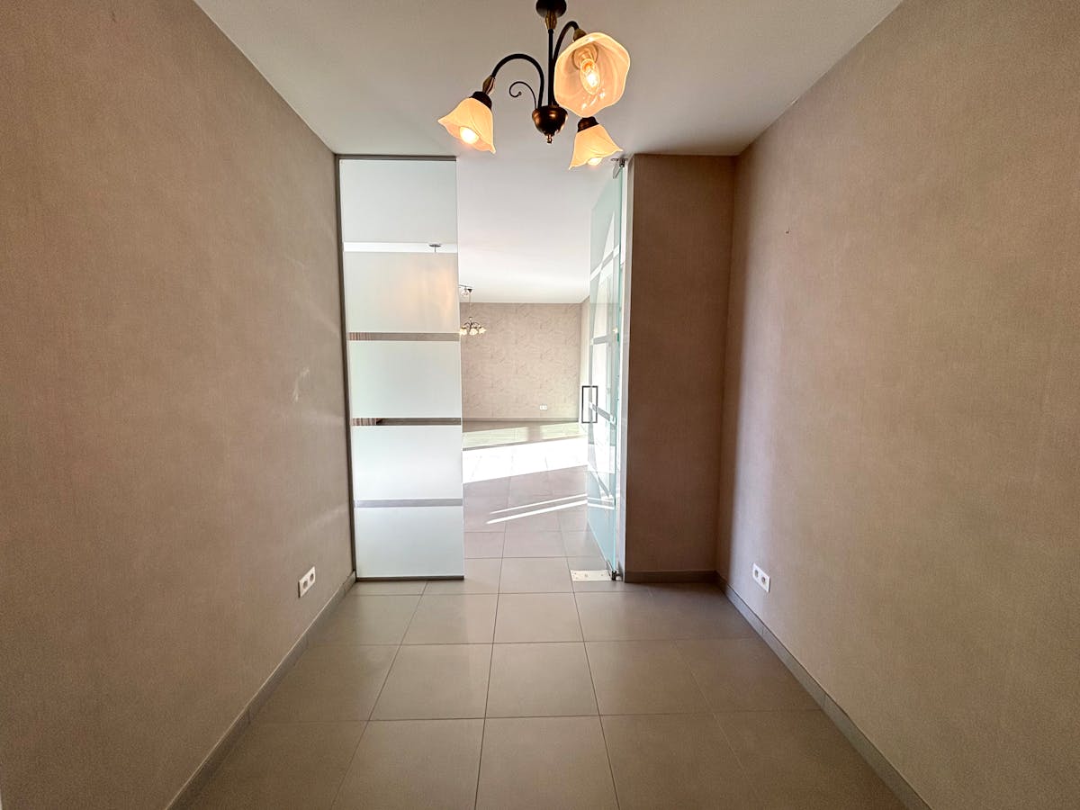 TE HUUR: appartement met 3 slaapkamers in Alken - foto 2