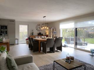 Deze verzorgde en grotendeels gerenoveerde woning bevindt zich op een mooi perceel van 595 m² in de rustige, groene en kindvriendelijke wijk...