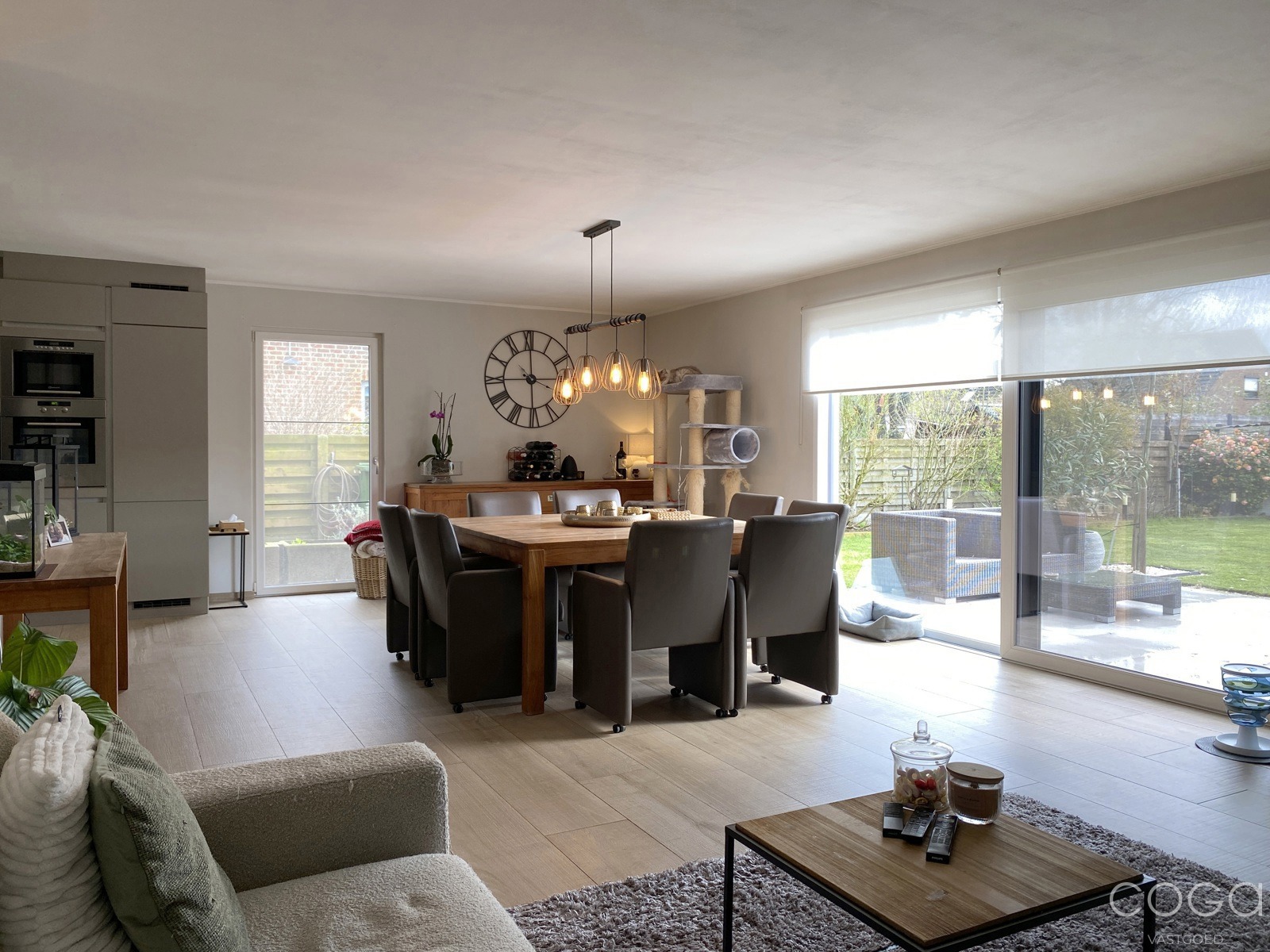 Instapklare en rustig gelegen woning, op 595m², met 3 slpks. - foto 2