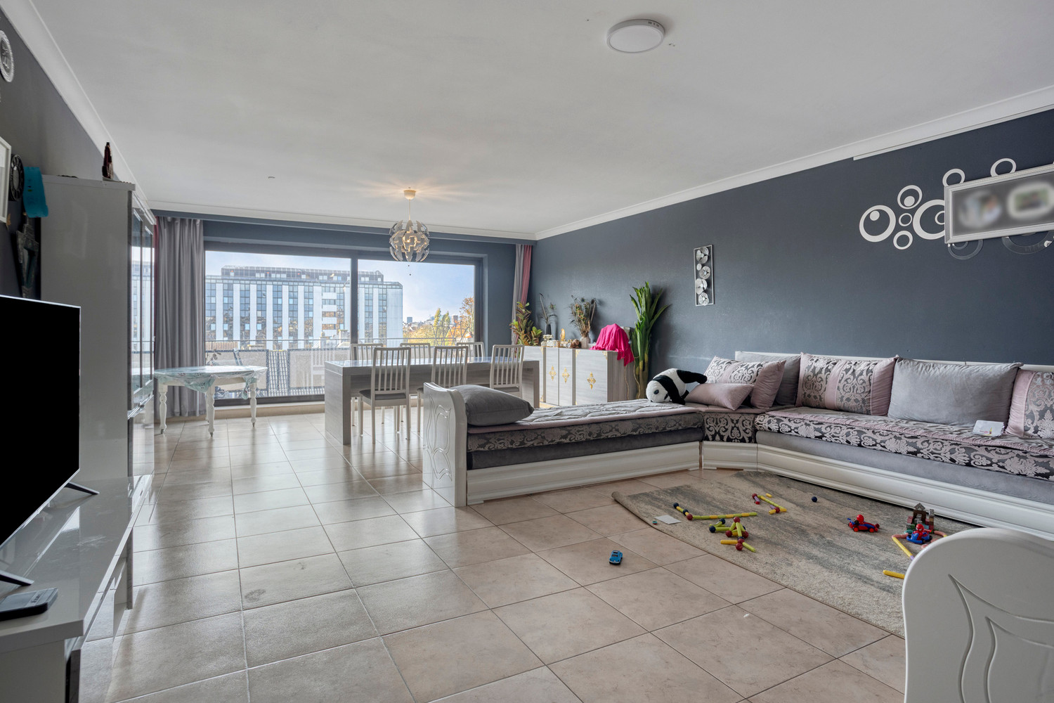 Zeer ruim 3-slk APP. met 2 terrassen en garagebox met extra parking! - foto 4