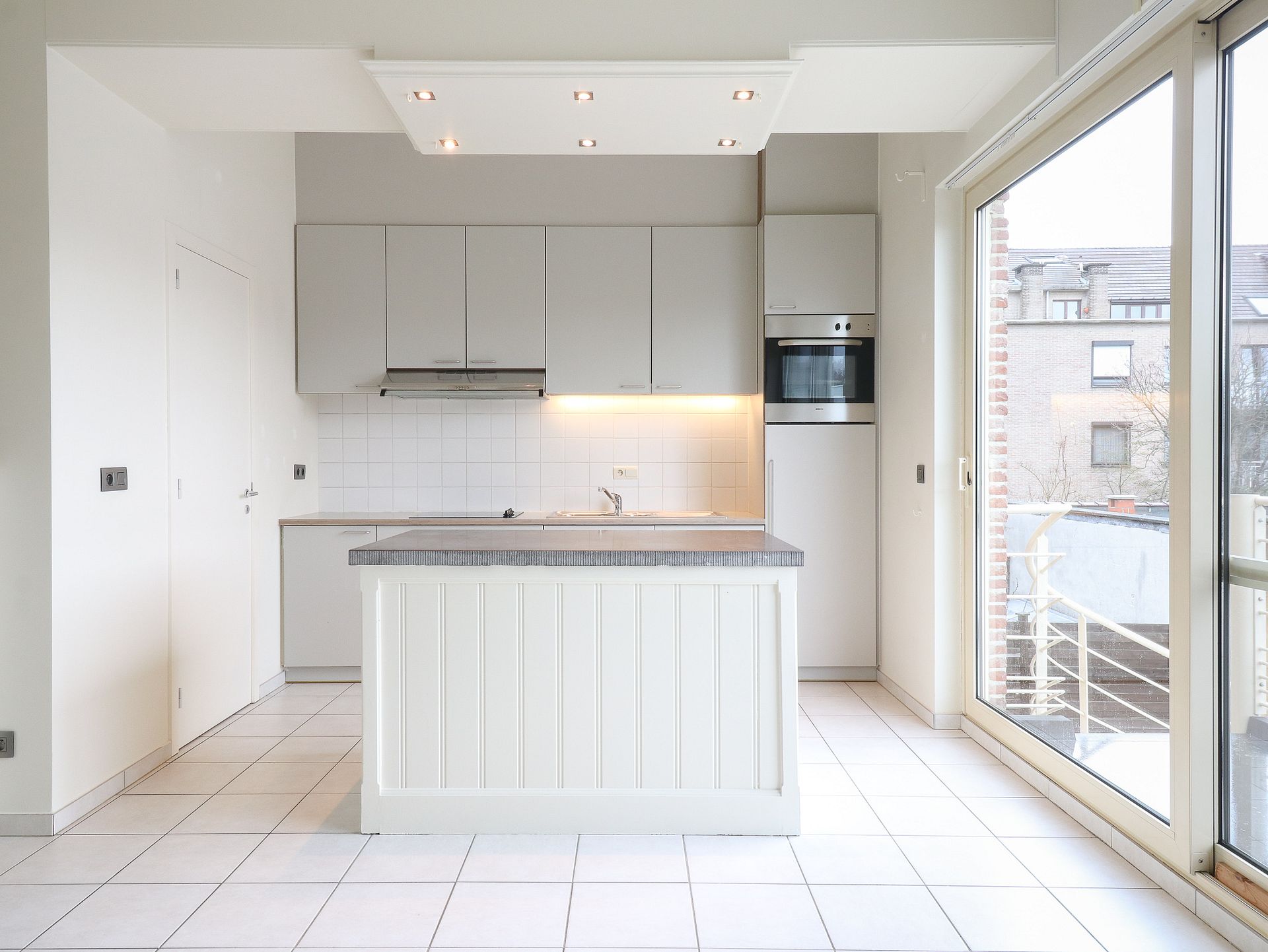 Lichtrijk appartement met ruime terrassen in centrum - foto 5