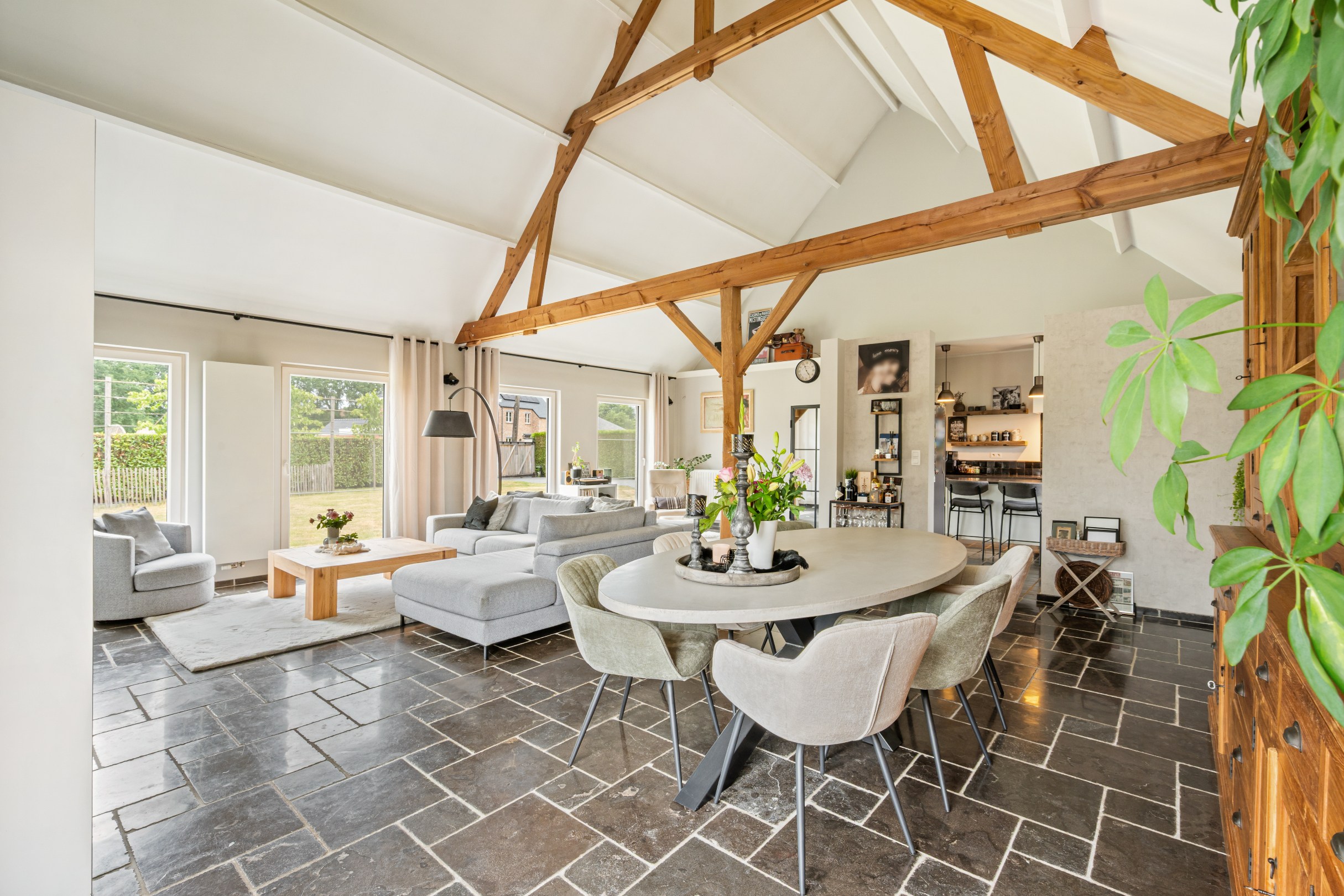 Instapklare, volledig gerenoveerde woning op perceel van ca.970m² te Hulshout! - foto 4