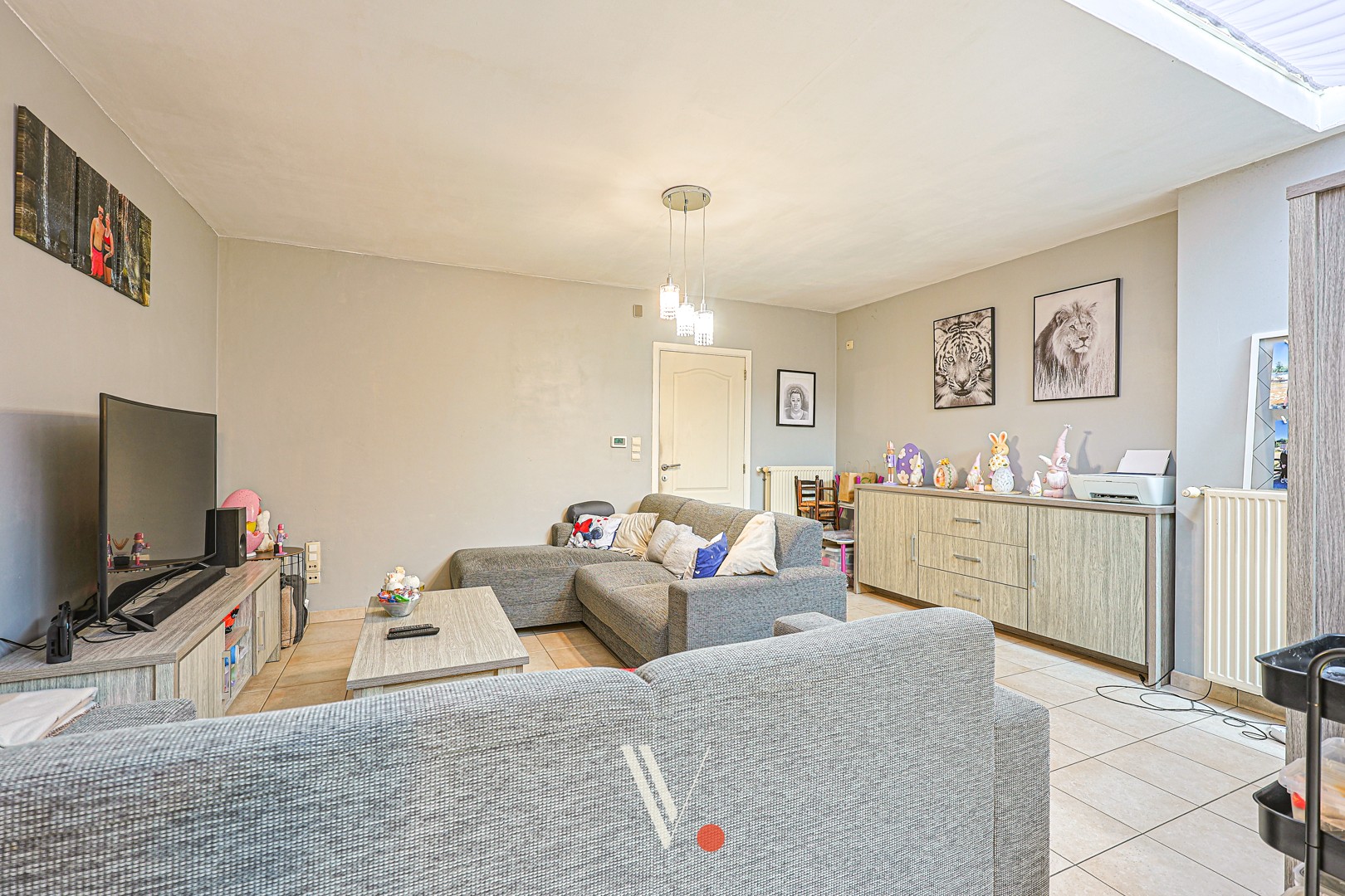 Instapklare rijwoning met garage en potentieel 5 slaapkamers - foto 3