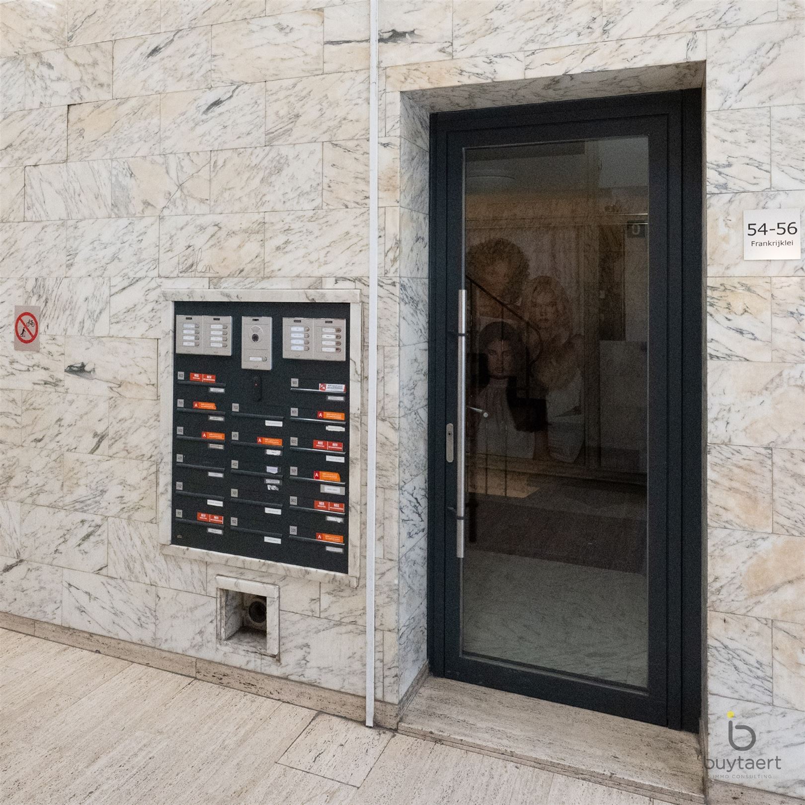 Appartement à vendre à Anvers avec 3 chambres - photo 3