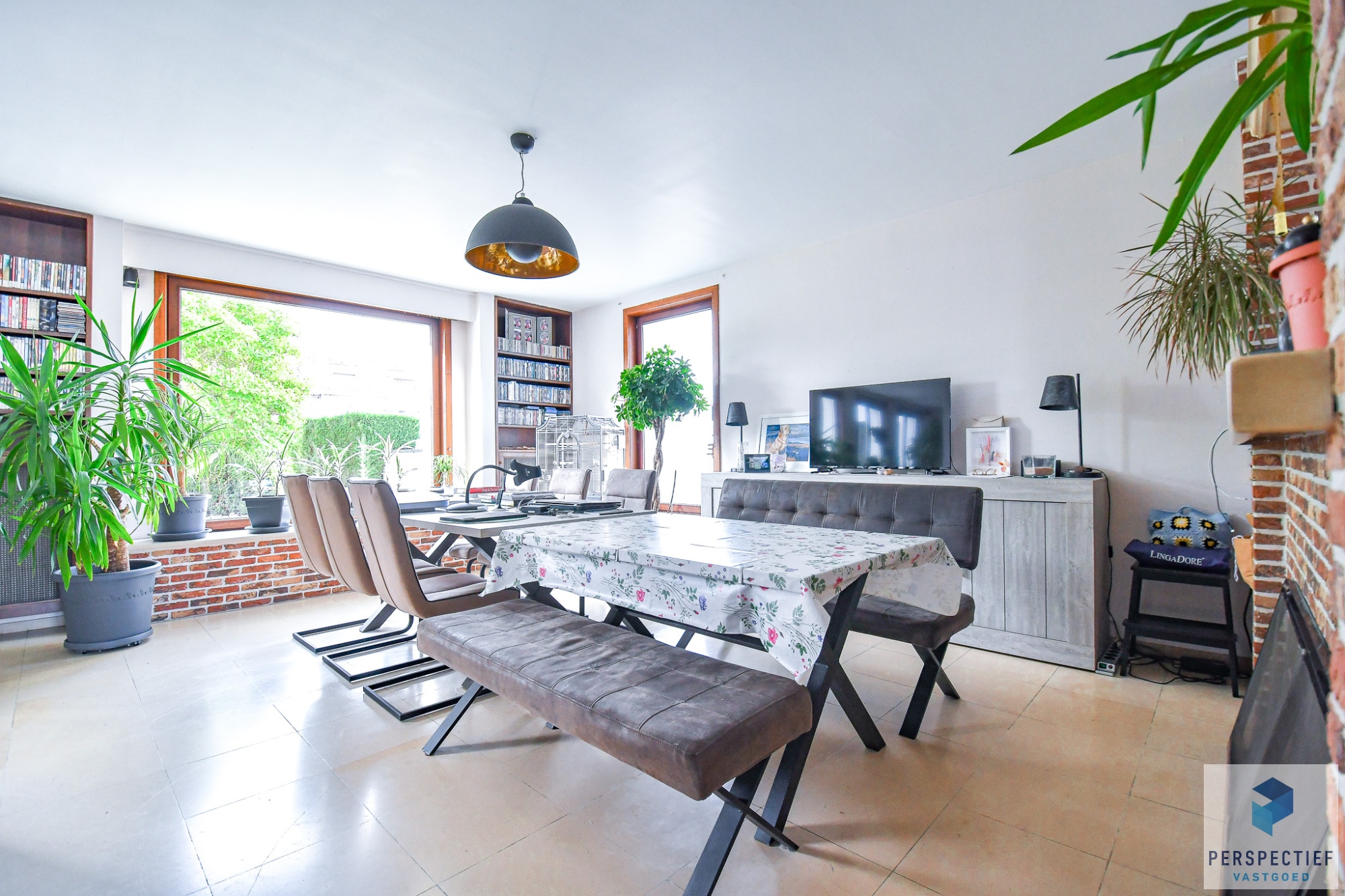 Grote villa met 4 slaapkamers met benaderende grondoppervlakte van 1438m² - foto 5