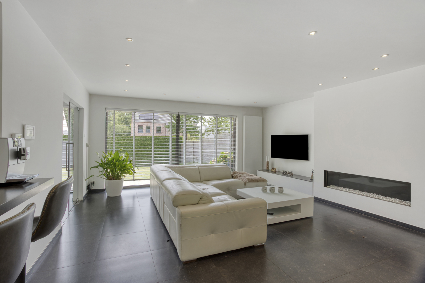 Stijlvolle gezinswoning op 1118m² - 3 slpk. & dubbele garage - foto 4