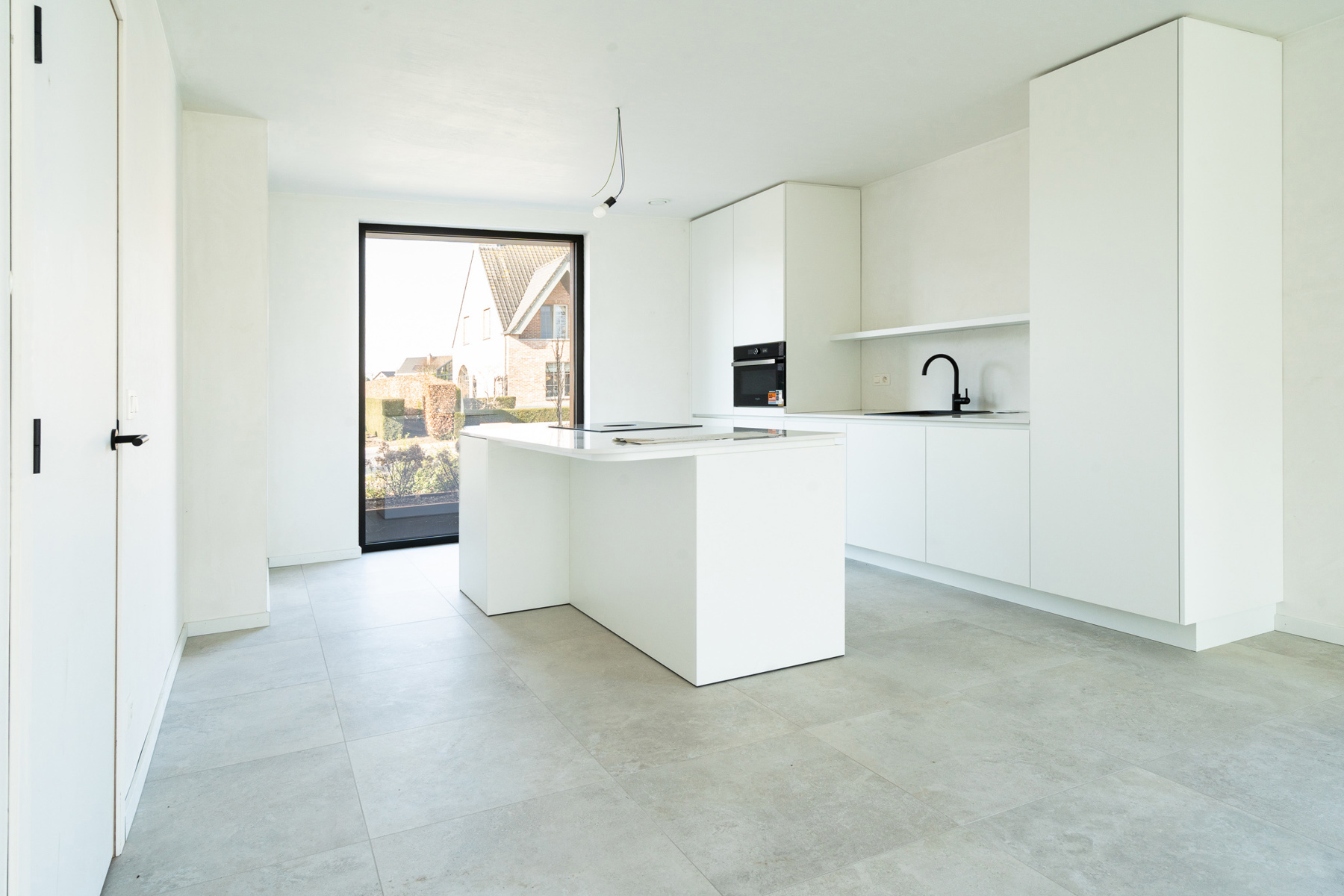 NIEUWBOUW 4-SLAAPKAMER WONING MET VOLLEDIG INGERICHTE TUIN - foto 5