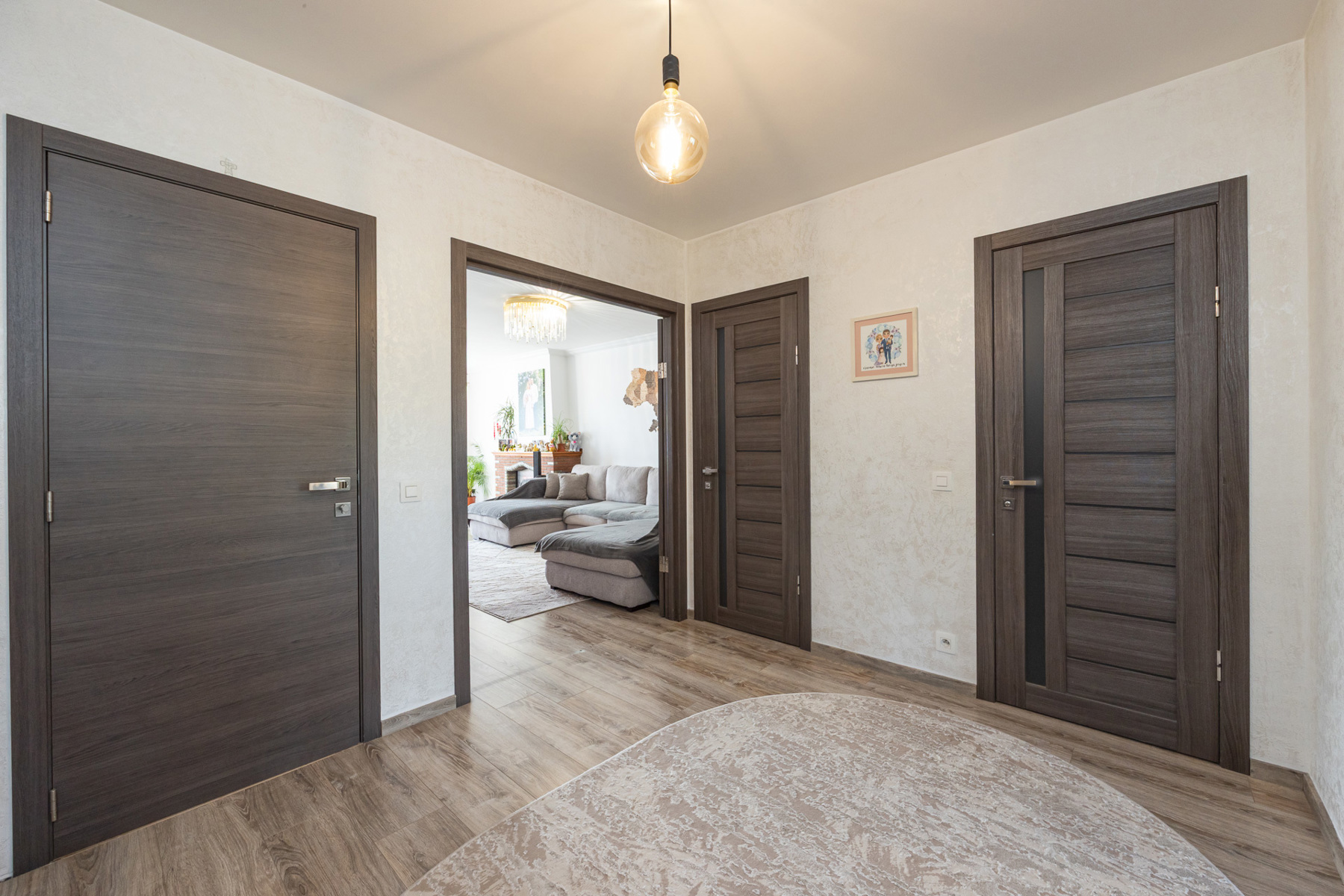 Instapklaar appartement met 2 slpk, terras en 2 bergingen - foto 3