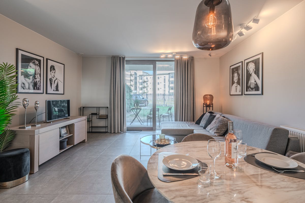 Prachtig gelijkvloersappartement met 1 slaapkamer en terras! - foto 3