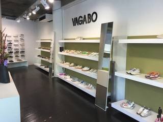 Commerciële ruimte op een top locatie in het centrum van Hoogstraten. (hoek Vrijheid/Gelmelstraat)Het handelspand is als volgt...