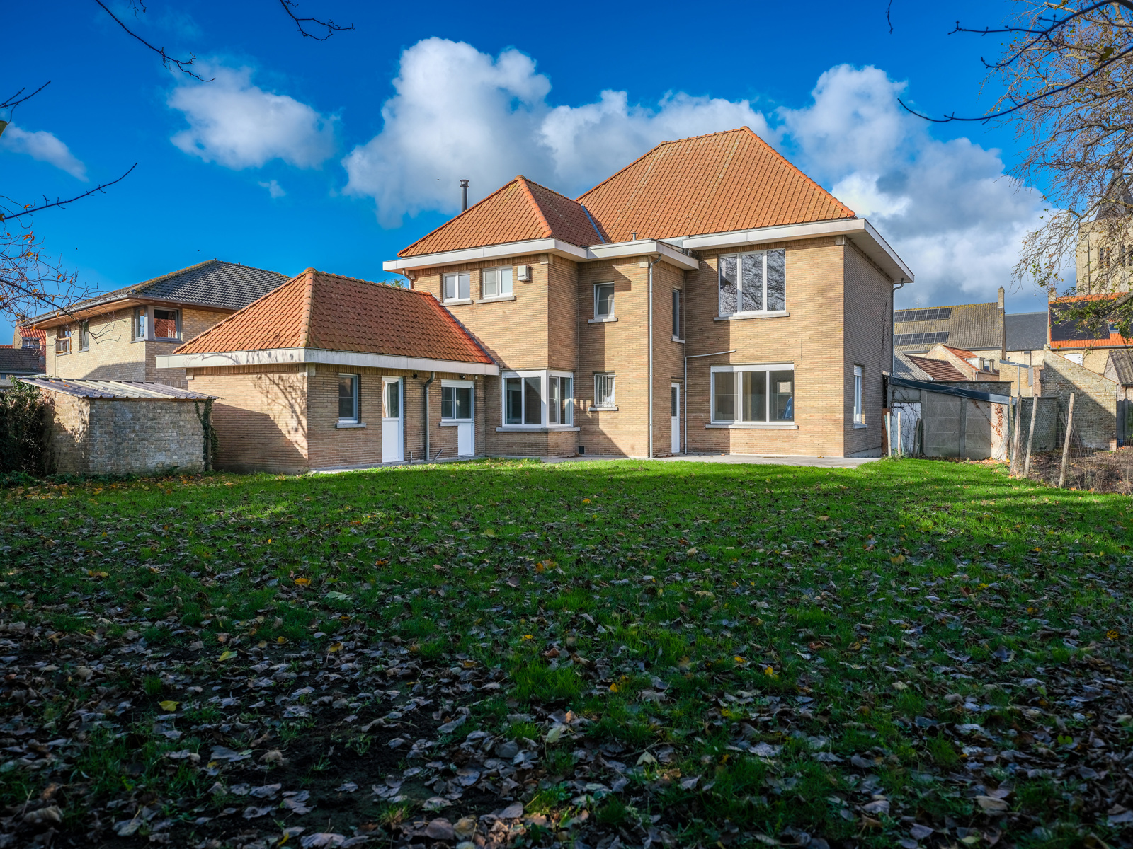 Commercial for sale in Alveringem