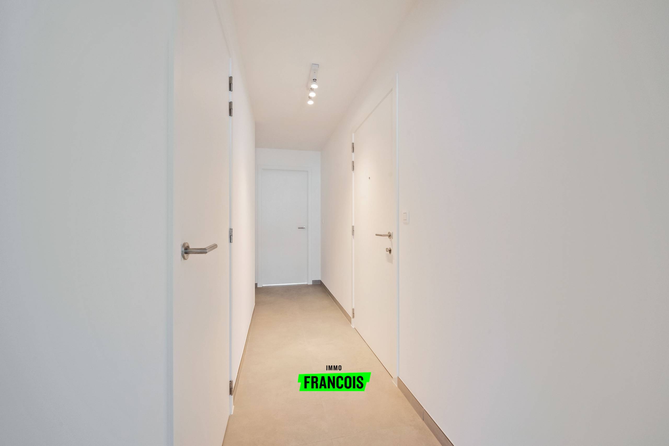 Residentie Yolande - kleinschalig nieuwbouwproject in hartje Oostende - MOGELIJKHEID 6% BTW ipv 21% !! - foto 3