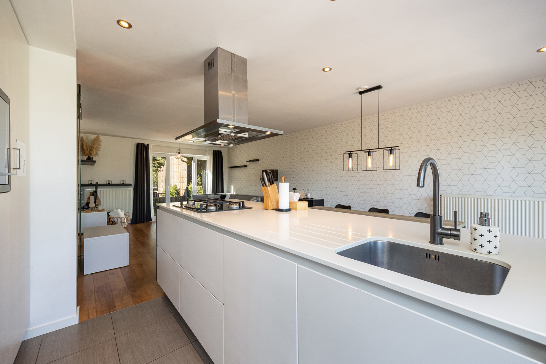 Ruime woning met garage en open uitzicht - foto 5